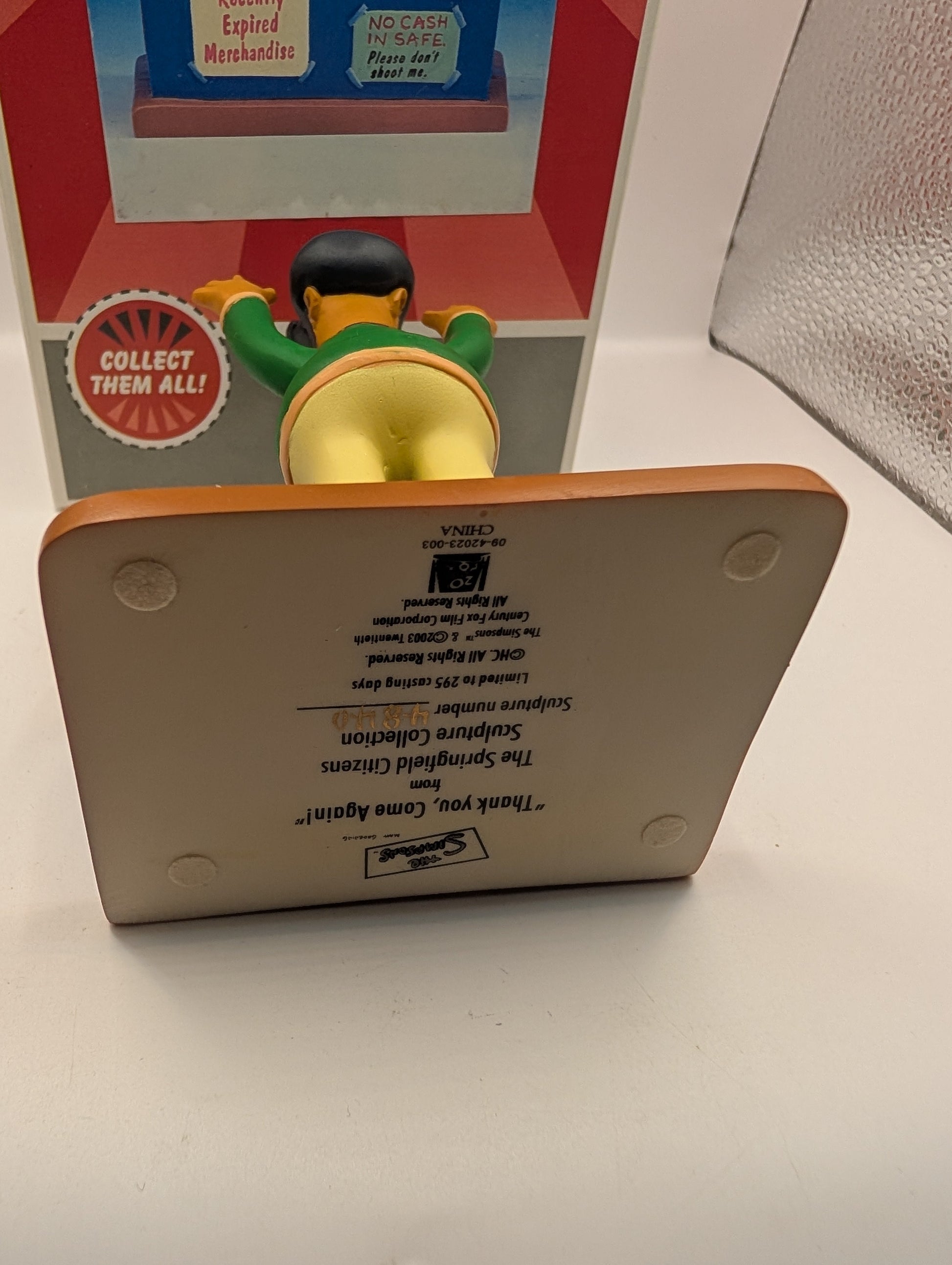 The Springfield Citizens Sculpture Collection “ Thank You, Come Again!” APU with box FRENLY BRICKS - Open 7 Days