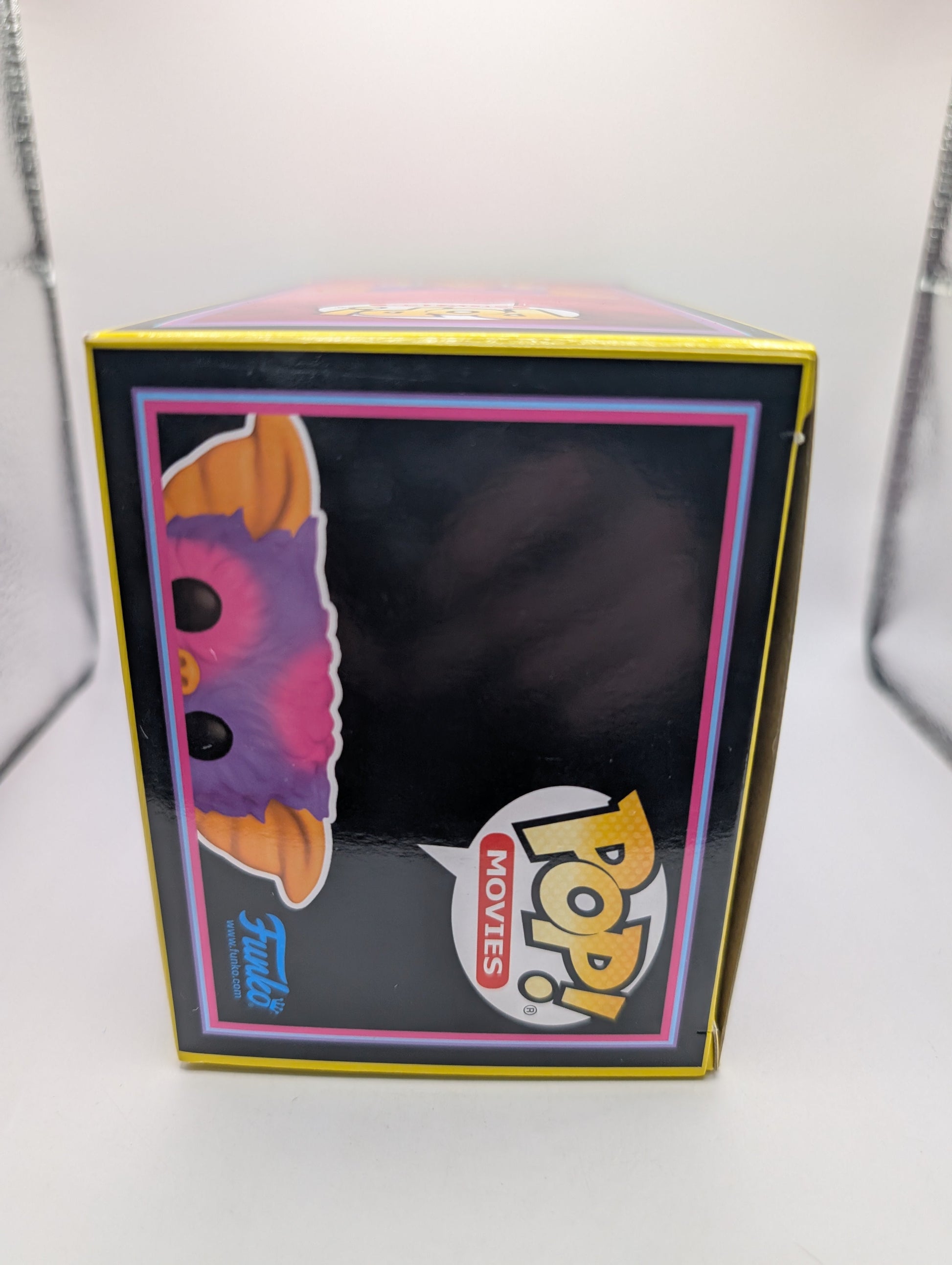 Funko Pop! Movies Gremlins: Gizmo Black Light Entertainment Earth Exclusive 1420 FRENLY BRICKS - Open 7 Days
