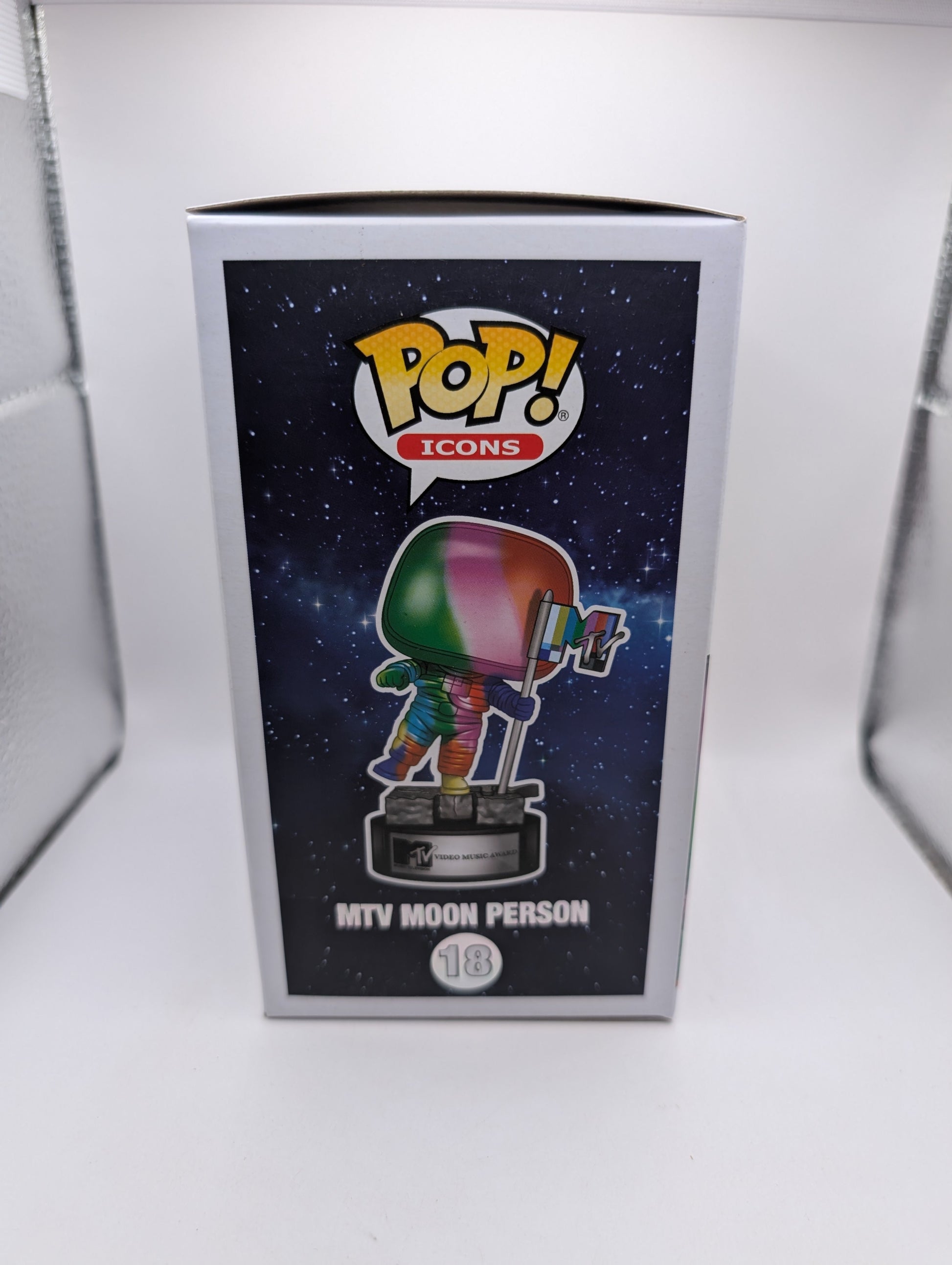 FUNKO POP VINYL ICONS MTV MUSIC TV 18 MTV MOON PERSON RAINBOW FRENLY BRICKS - Open 7 Days