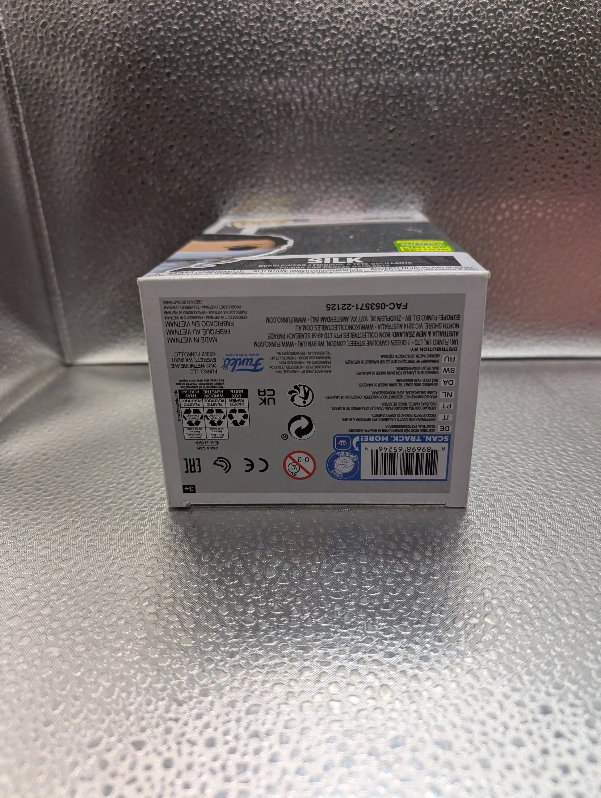 FUNKO Pop Vinyl Silk #1064 FRENLY BRICKS - Open 7 Days