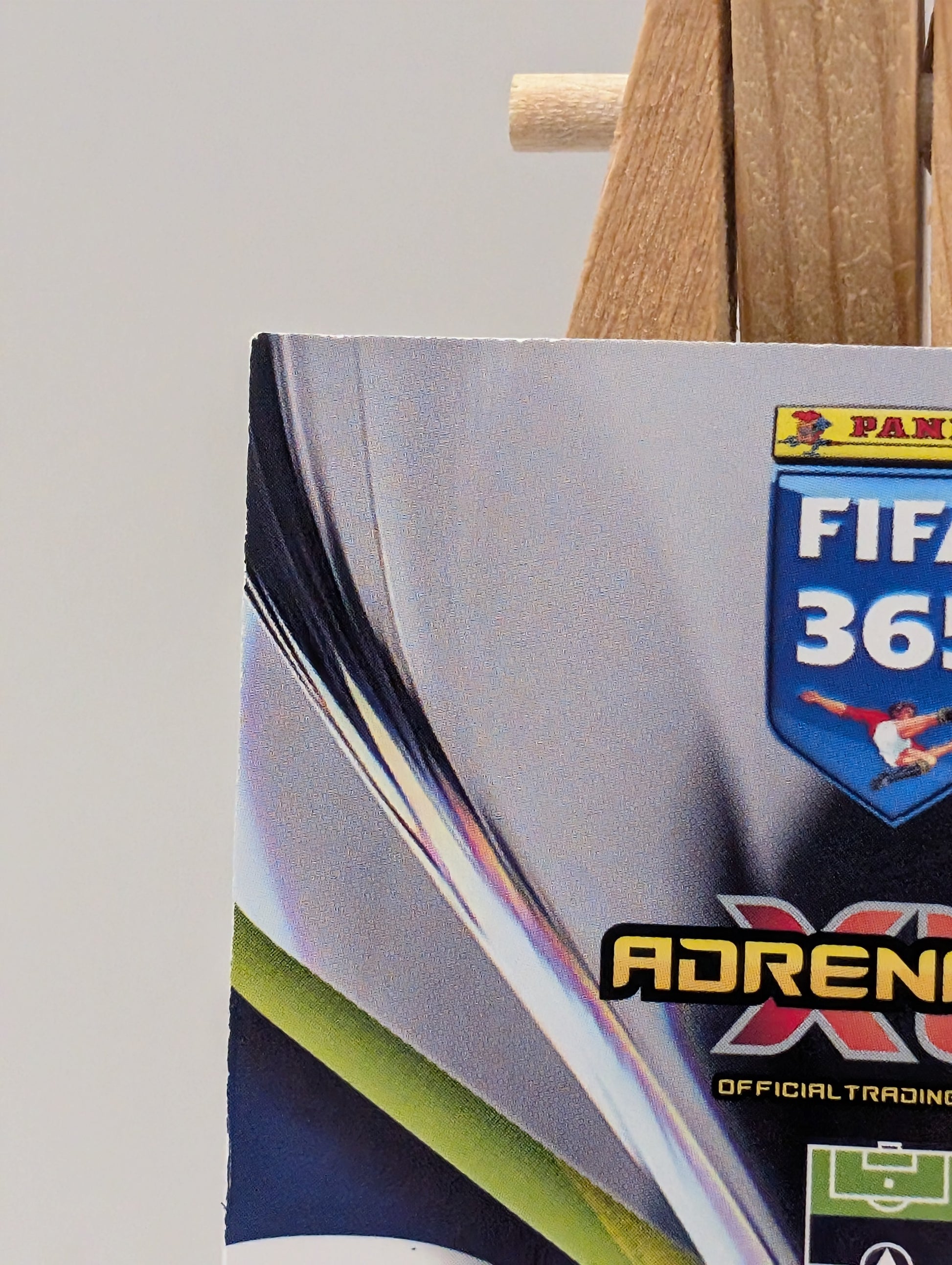 Panini FIFA 365 Adrenalyn XL 2026 Lamine Yamal Momentum Very Rare card