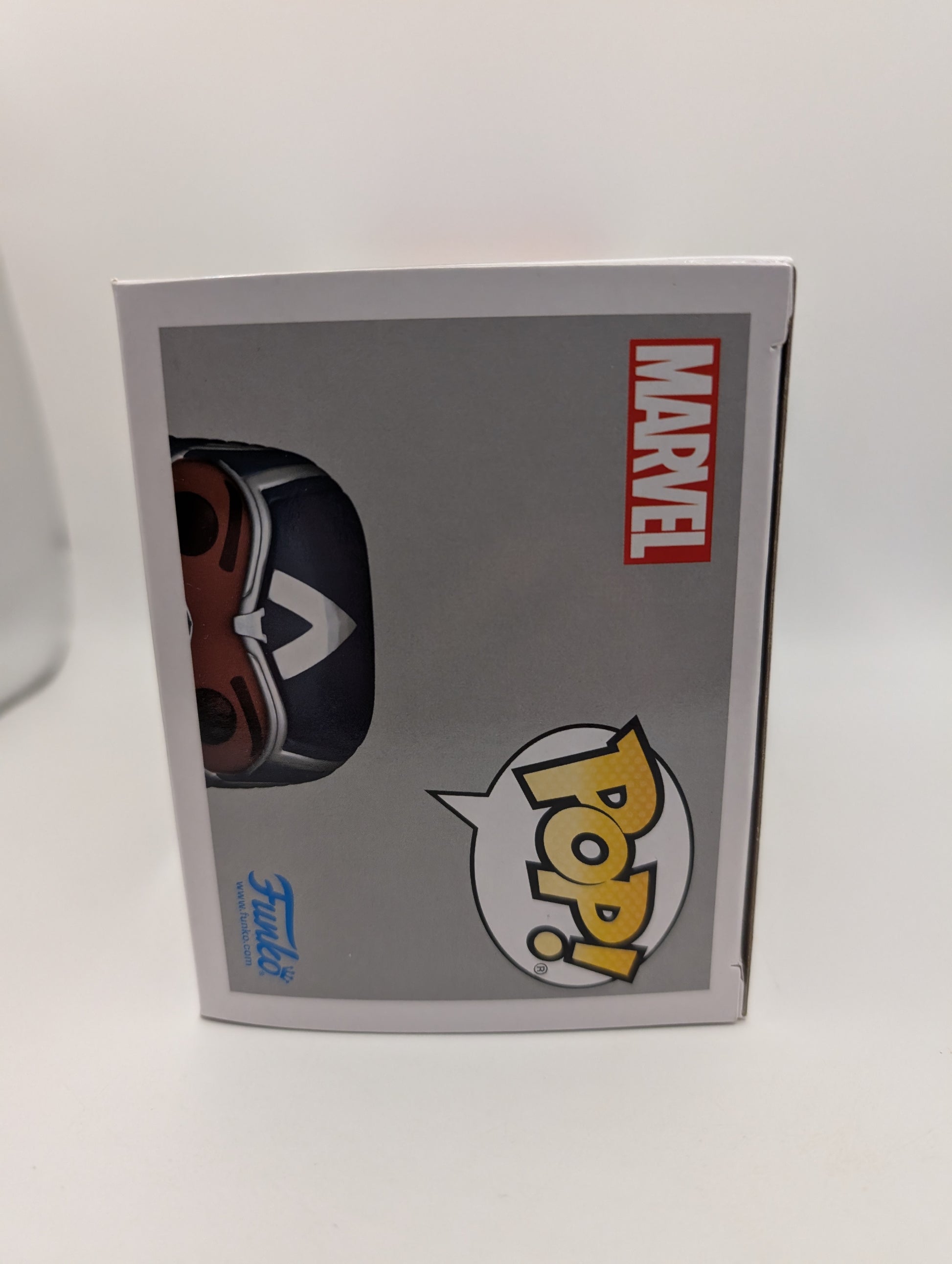 Funko Pop! Captain America Brave New World #1369 MCC Marvel Collector Corps