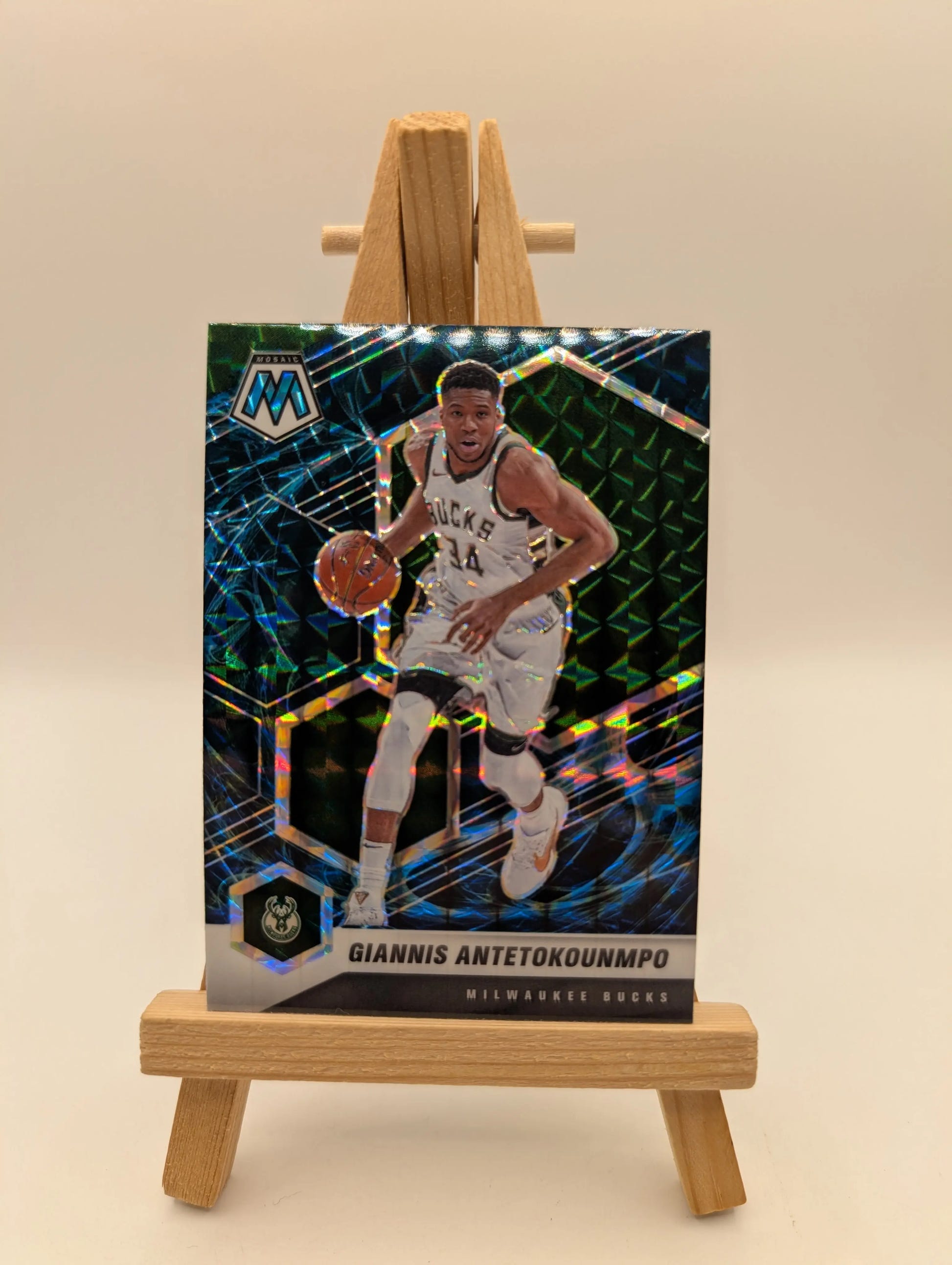 Giannis Antetokounmpo 2020 Mosaic #80 Genesis /(SSP) FRENLY BRICKS - Open 7 Days image 2
