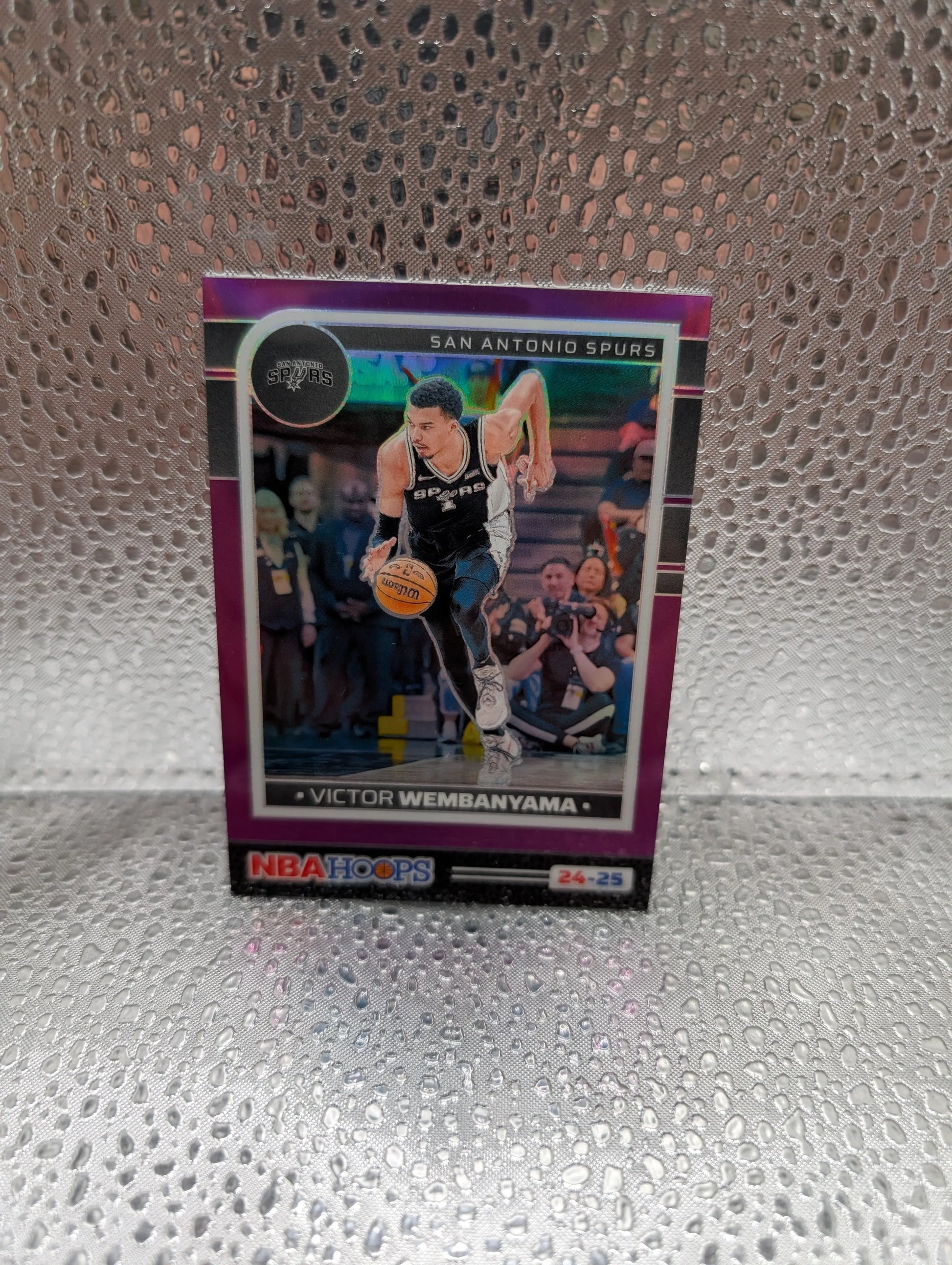 24/25 NBA-Hoops Victor Wembanyama Purple Numbered /249 NO.165 FRENLY BRICKS - Open 7 Days