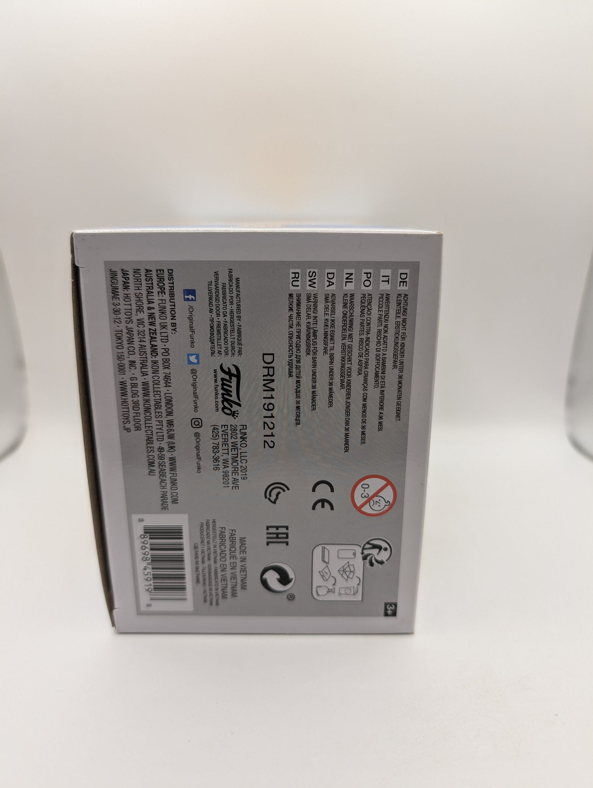 Pokemon Charmander FLOCKED Funko Pop! Vinyl 455 LIMITED EDITION FRENLY BRICKS - Open 7 Days