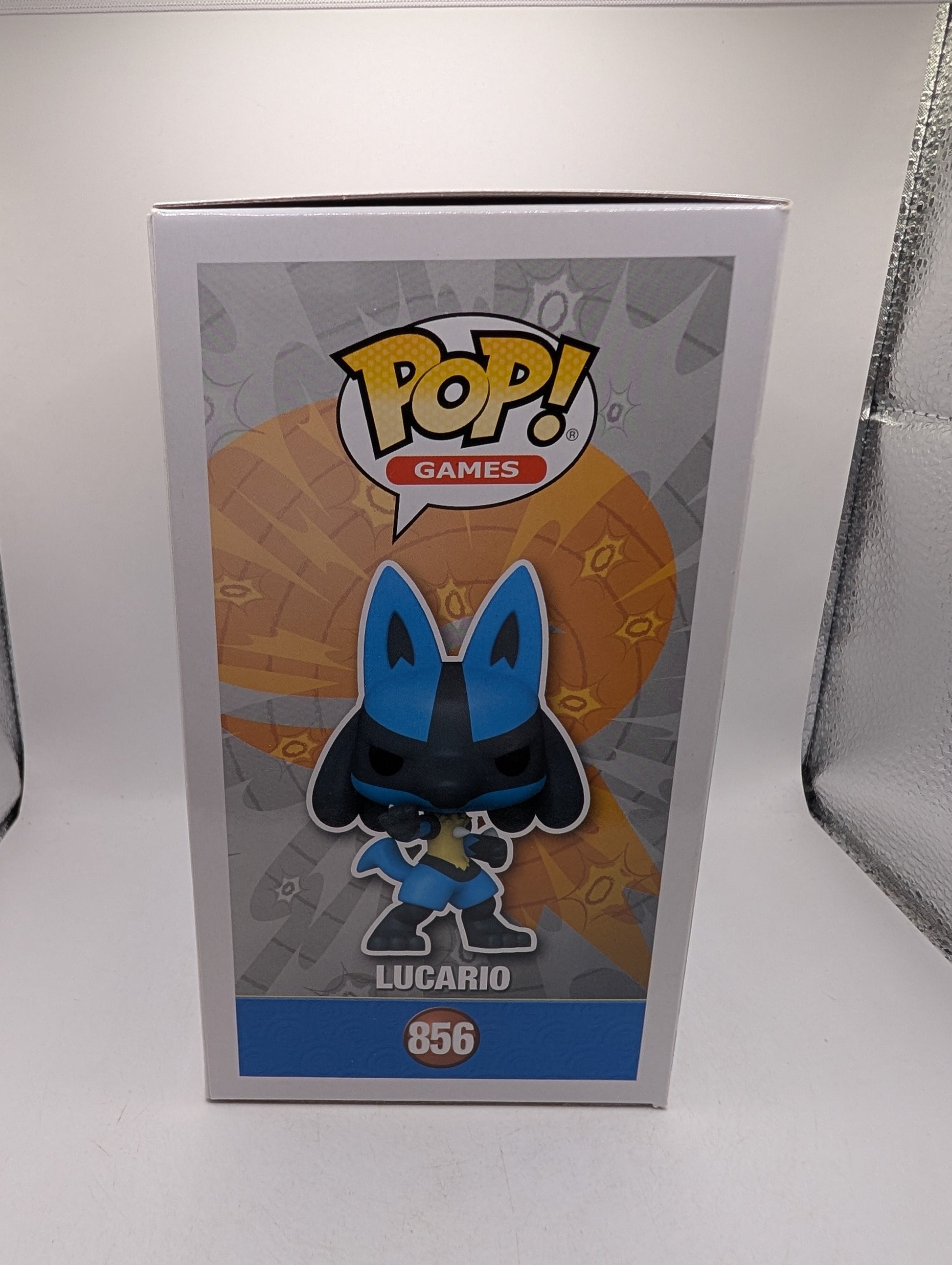 Funko POP! Games  - Pokémon - Lucario #856 FRENLY BRICKS - Open 7 Days