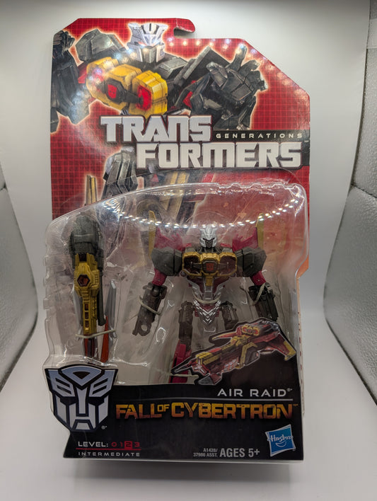 Transformers AIR RAID Generations Fall Of Cybertron Deluxe Class Figure in Box