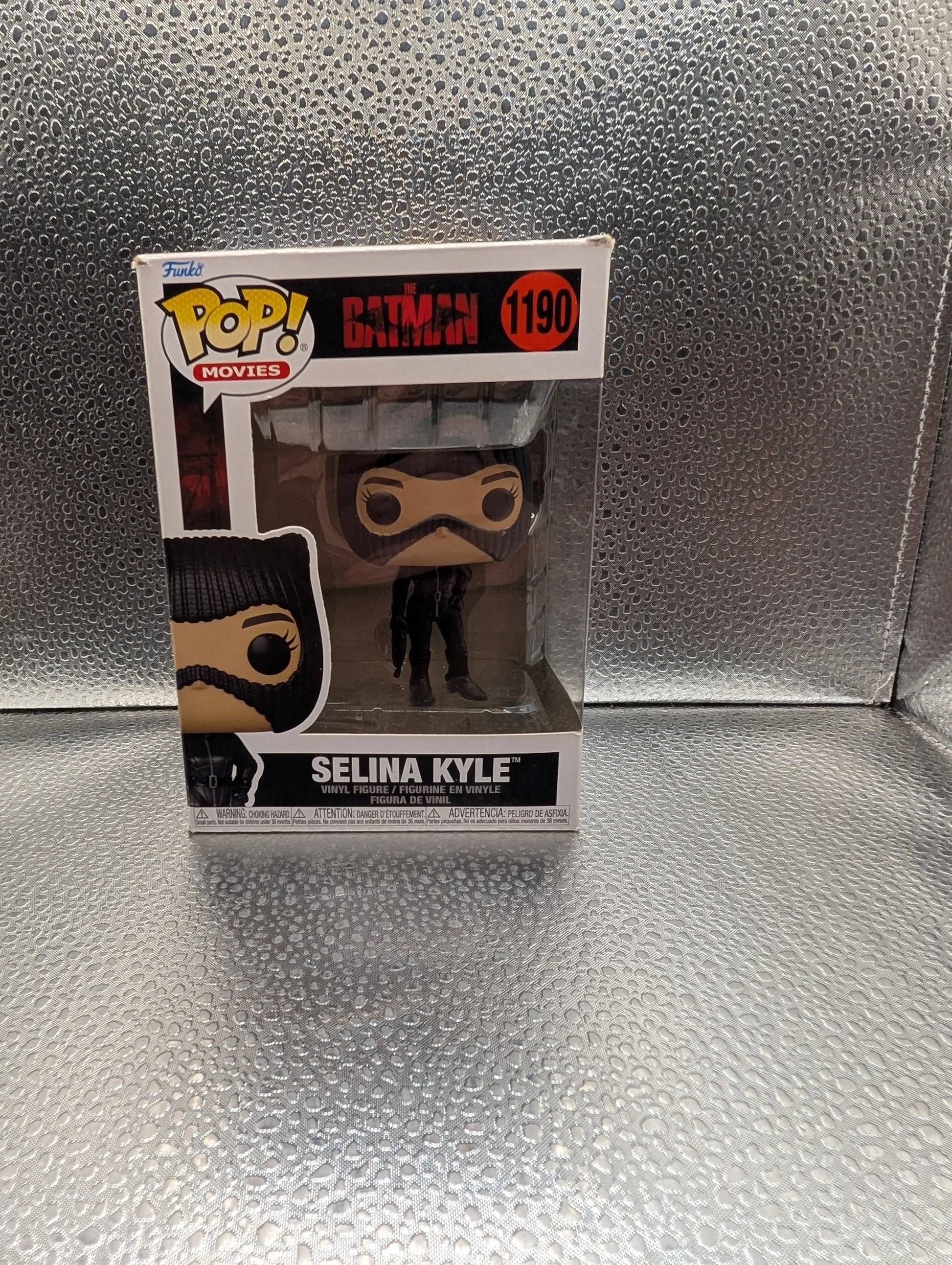 FUNKO Pop Vinyl Selina Kyle #1190 FRENLY BRICKS - Open 7 Days