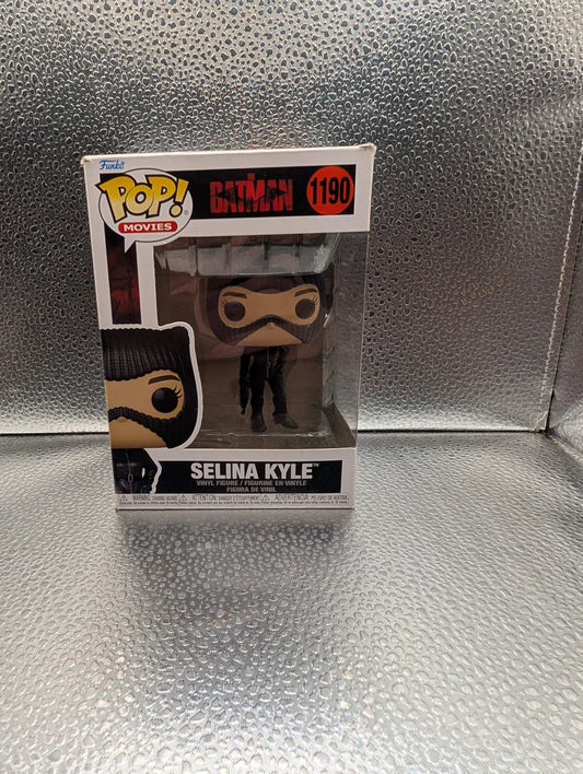 FUNKO Pop Vinyl Selina Kyle #1190 FRENLY BRICKS - Open 7 Days