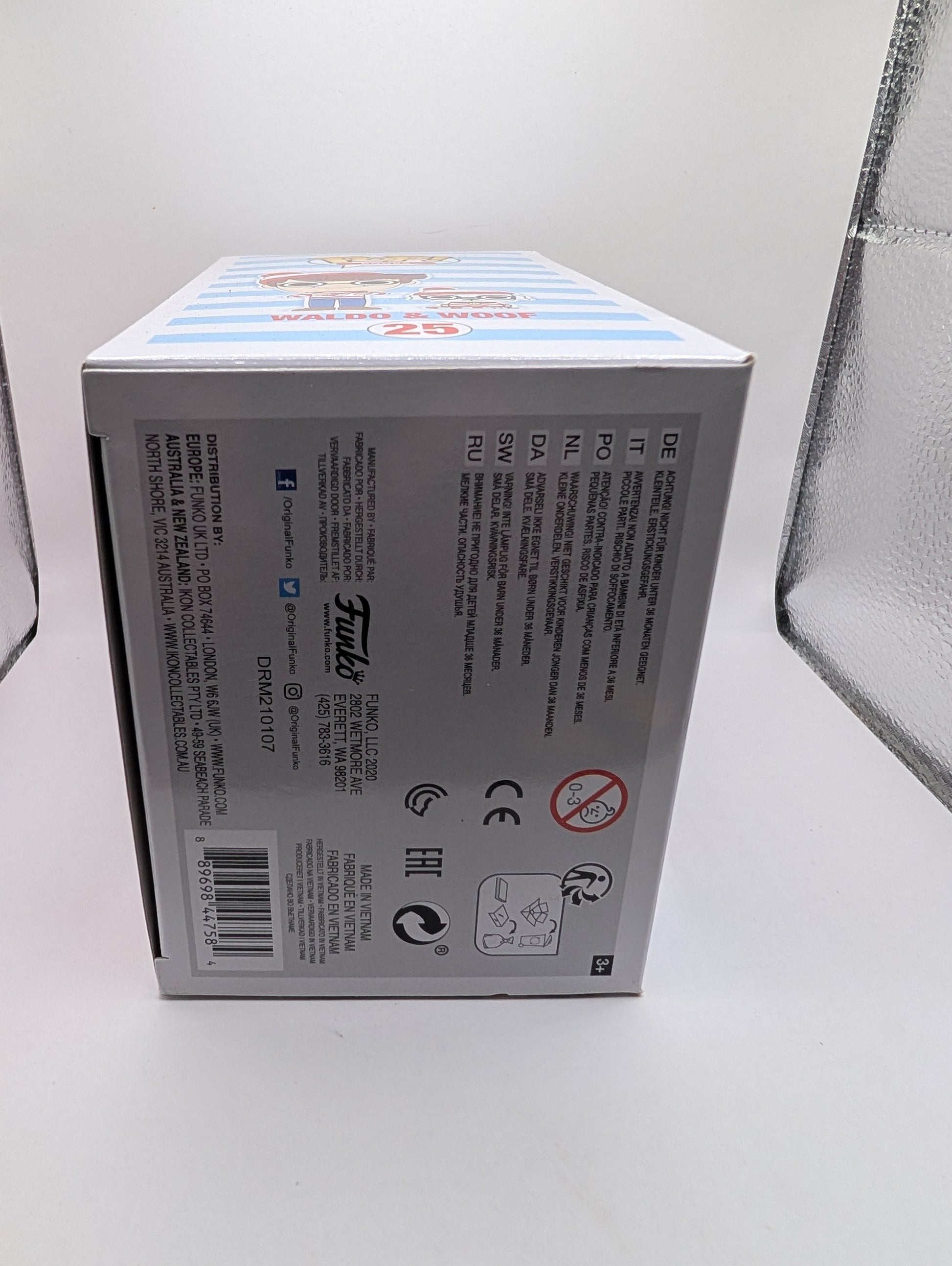 Funko Pop Books Where's Waldo - Waldo & Woof #25 FRENLY BRICKS - Open 7 Days