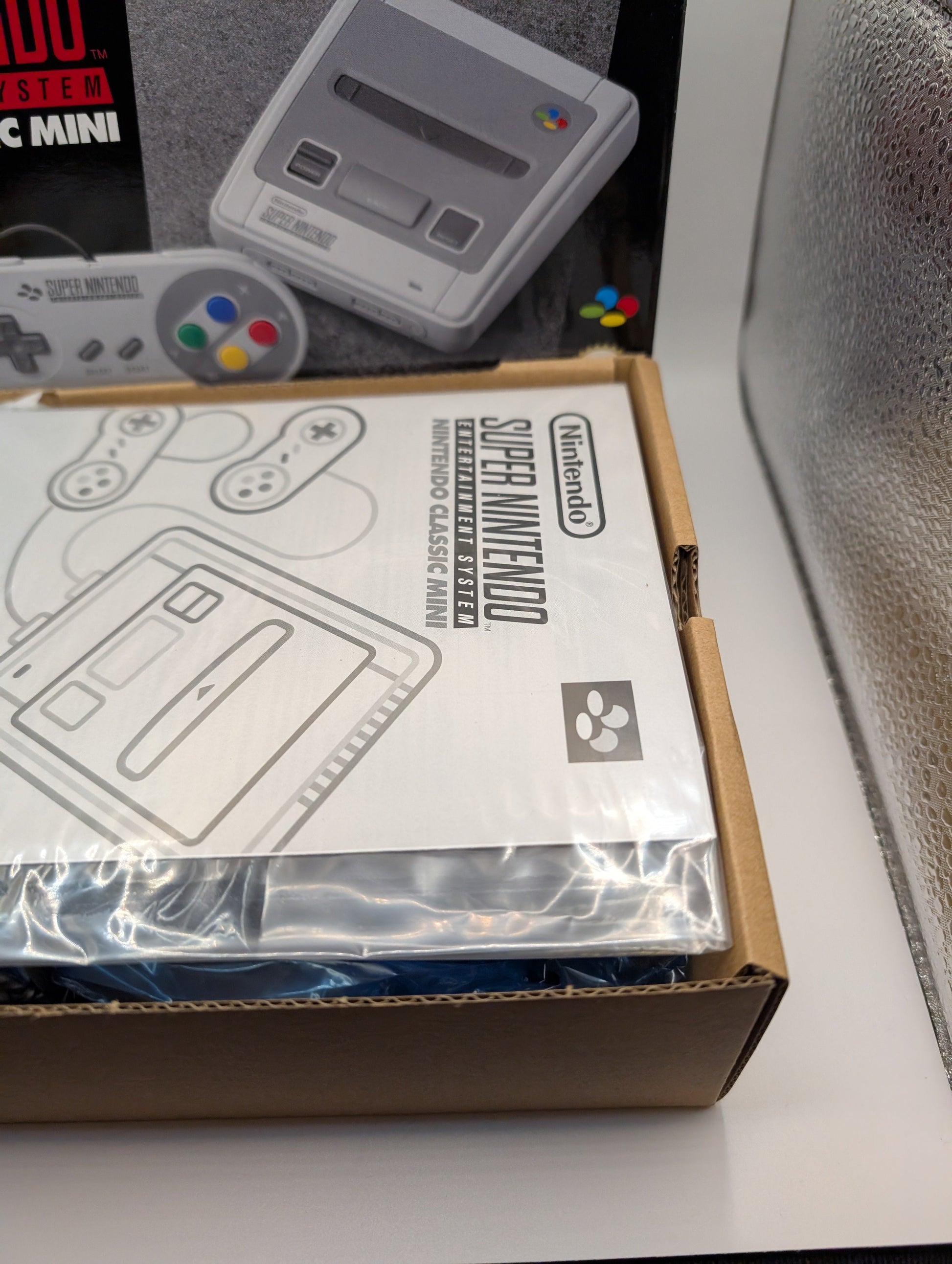 Nintendo Classic Mini: Super Nintendo Entertainment System- Grey - Pal FRENLY BRICKS - Open 7 Days