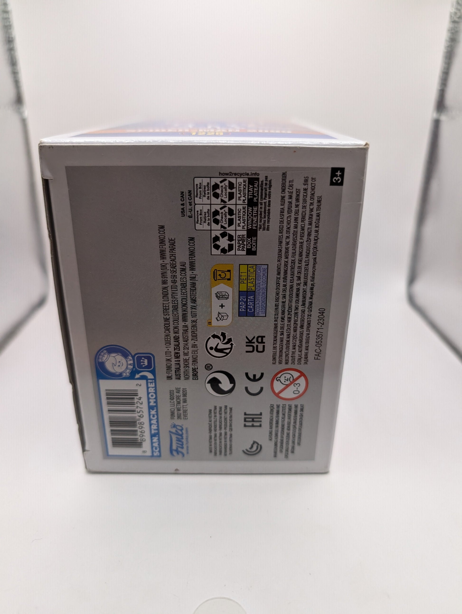 Funko Pop Marvel Across the Spider-verse Spider-Man 2099 - #1225 FRENLY BRICKS - Open 7 Days