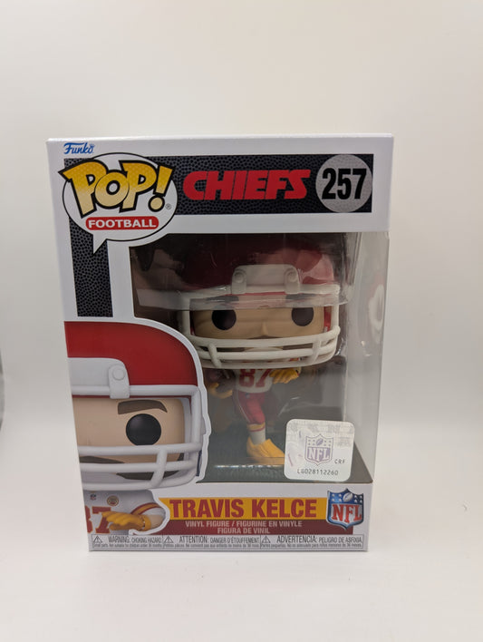 Travis Kelce Pop 257 - The Chiefs NFL Funko Pop! 2024  Taylor Swift Bracelet On