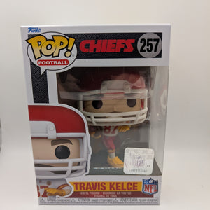 Travis Kelce Pop 257 - The Chiefs NFL Funko Pop! 2024  Taylor Swift Bracelet On