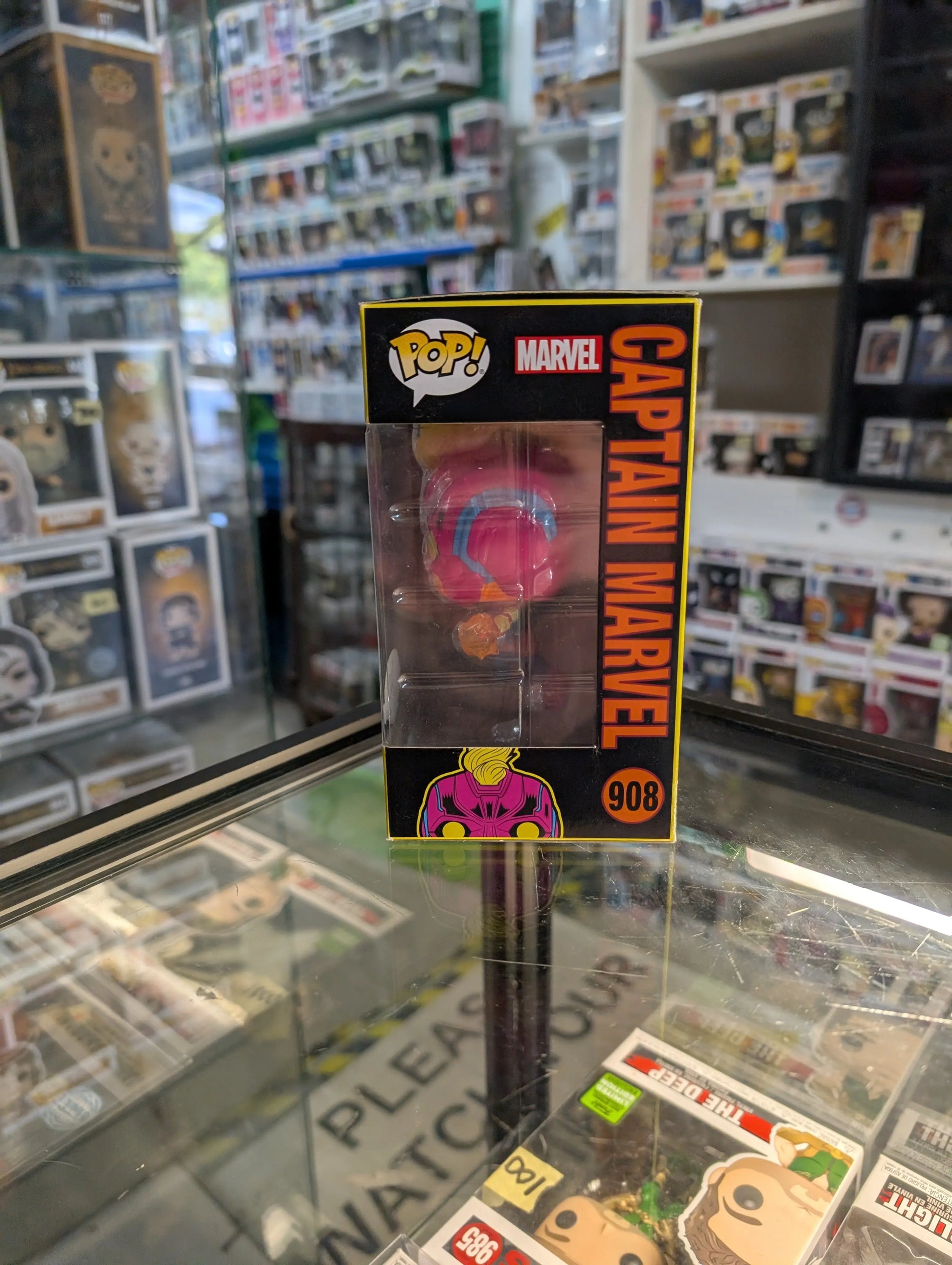 FUNKO Pop Vinyl Captain Marvel #908 FRENLY BRICKS - Open 7 Days