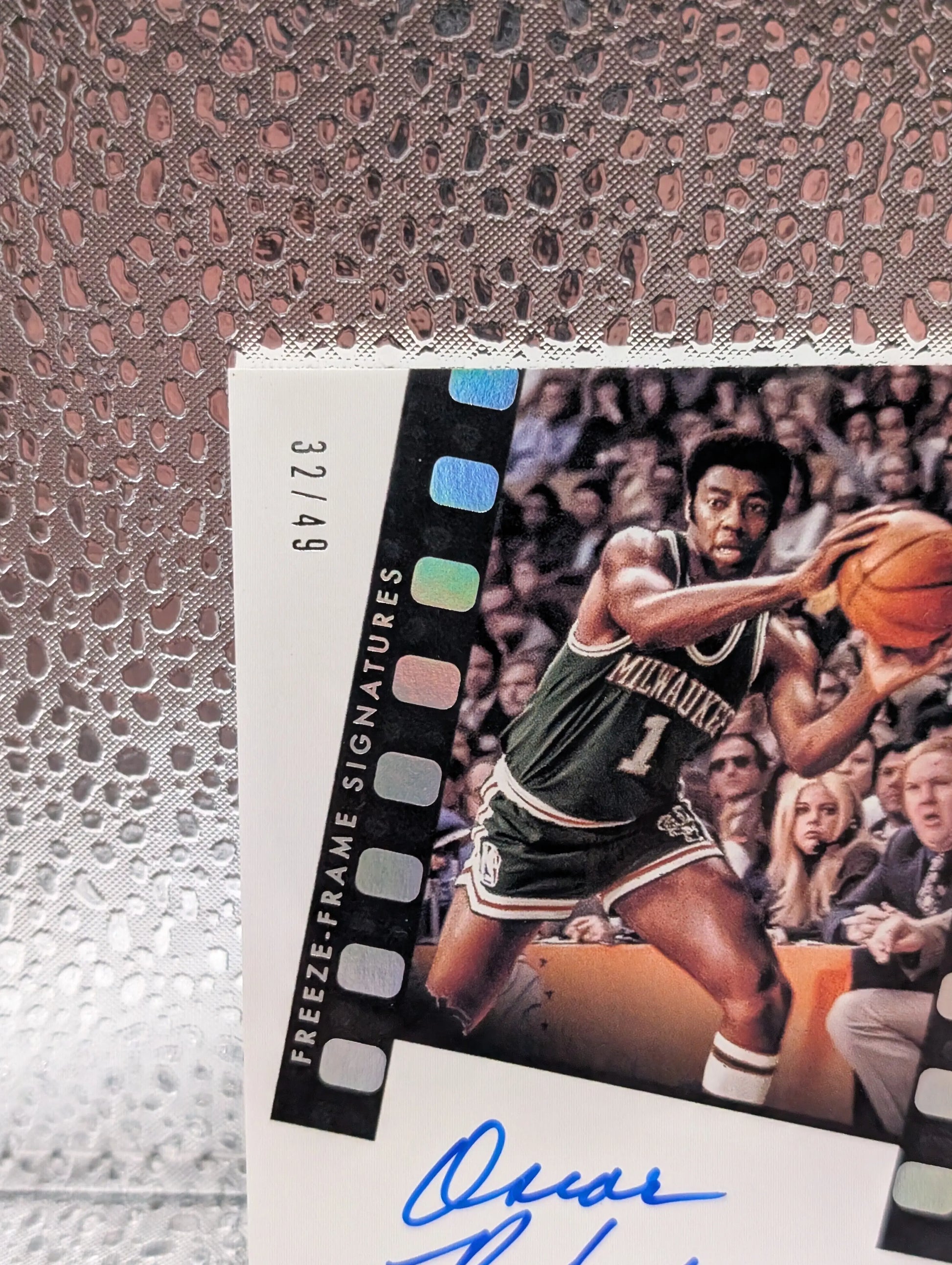 2021-22 Panini Noir Oscar Robertson Freeze Frame Signatures Auto Autograph /49 FRENLY BRICKS - Open 7 Days