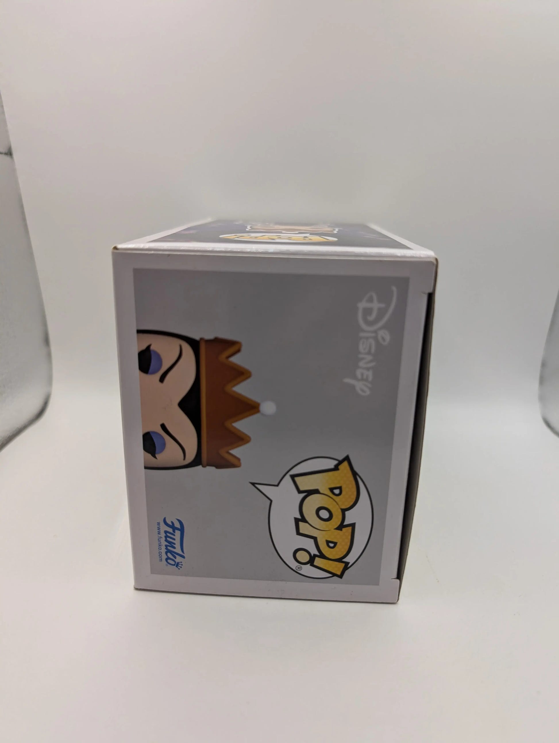 Disney Villains - Snow White - Evil Queen Pop! Vinyl Figure #1079 Funko FRENLY BRICKS - Open 7 Days image 6