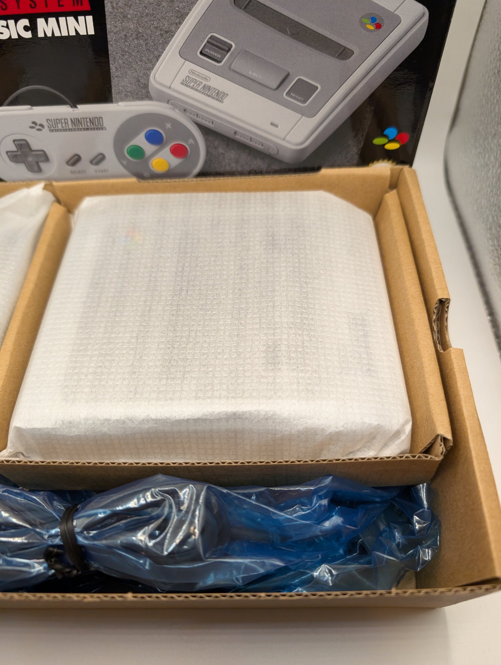 Nintendo Classic Mini: Super Nintendo Entertainment System- Grey - Pal FRENLY BRICKS - Open 7 Days