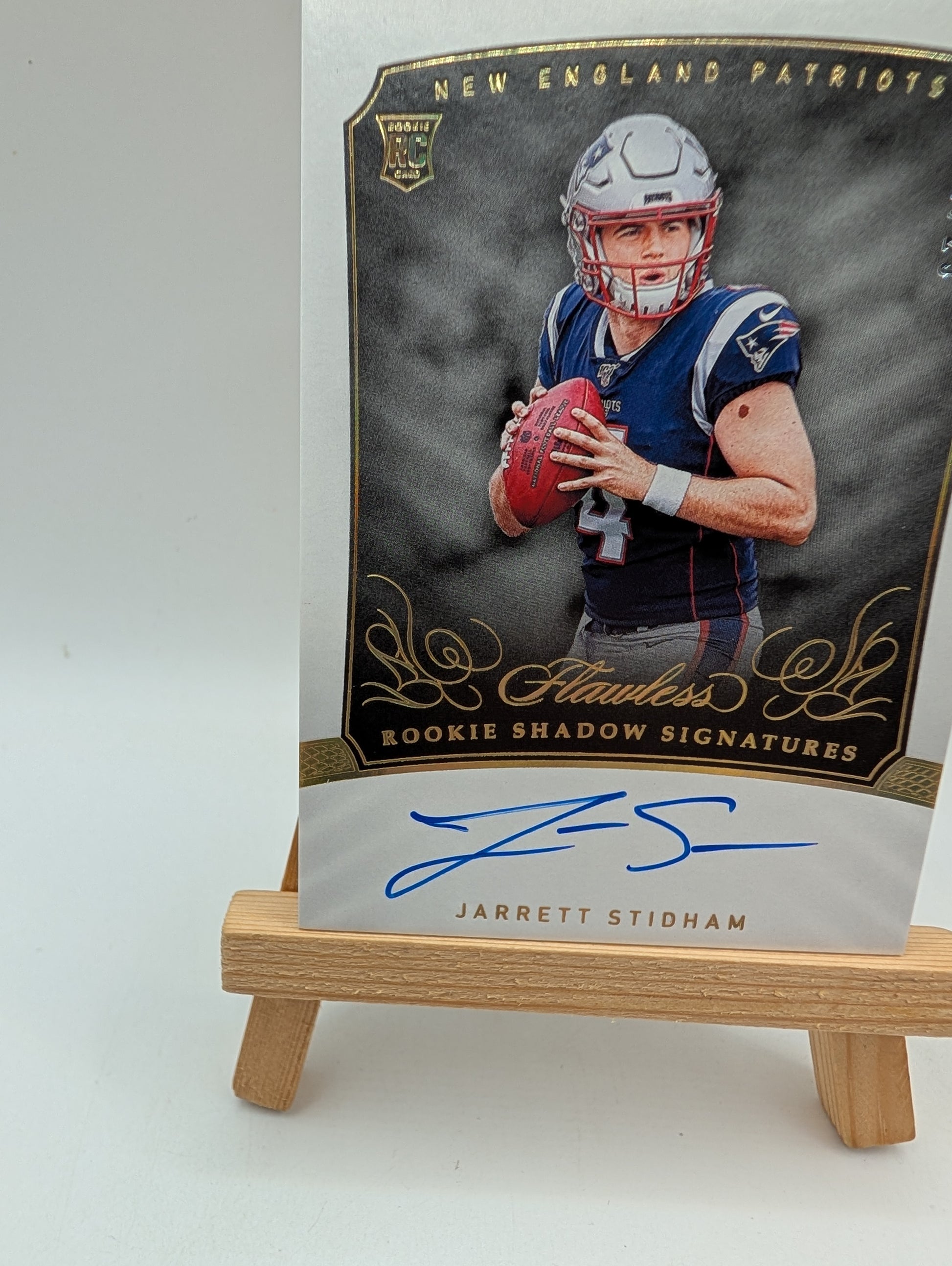 2019 Flawless Jarrett Stidham RC Shadow Signatures Gold ON CARD Auto /25 RSS-JS