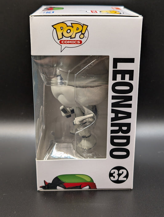 Funko POP! Tv Teenage Mutant Ninja Turtles #32 Leonardo B+W Chase Limited Edition FRENLY BRICKS - Open 7 Days