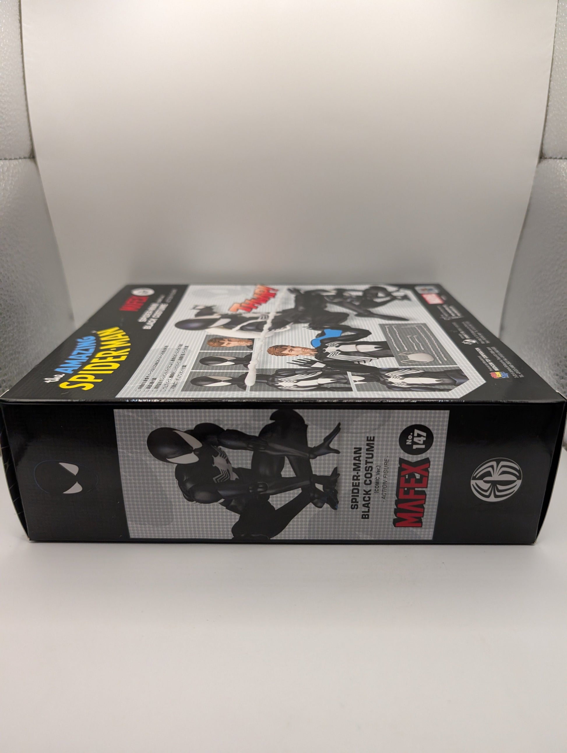 MAFEX Black Suit SPIDER-MAN Symbiote/Secret Wars COMIC Ver. No.147 Action Figure FRENLY BRICKS - Open 7 Days