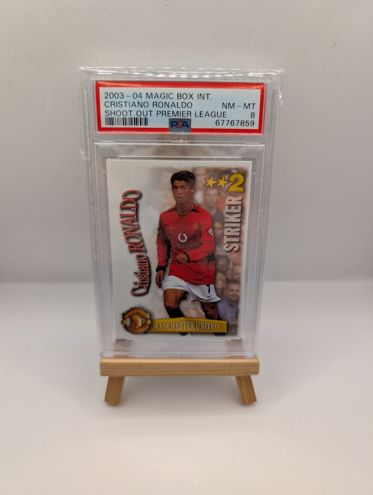 2003 MAGIC BOX INT. SHOOT OUT PREMIER LEAGUE CRISTIANO RONALDO SHOOT OUT PSA 8 FRENLY BRICKS - Open 7 Days image 1