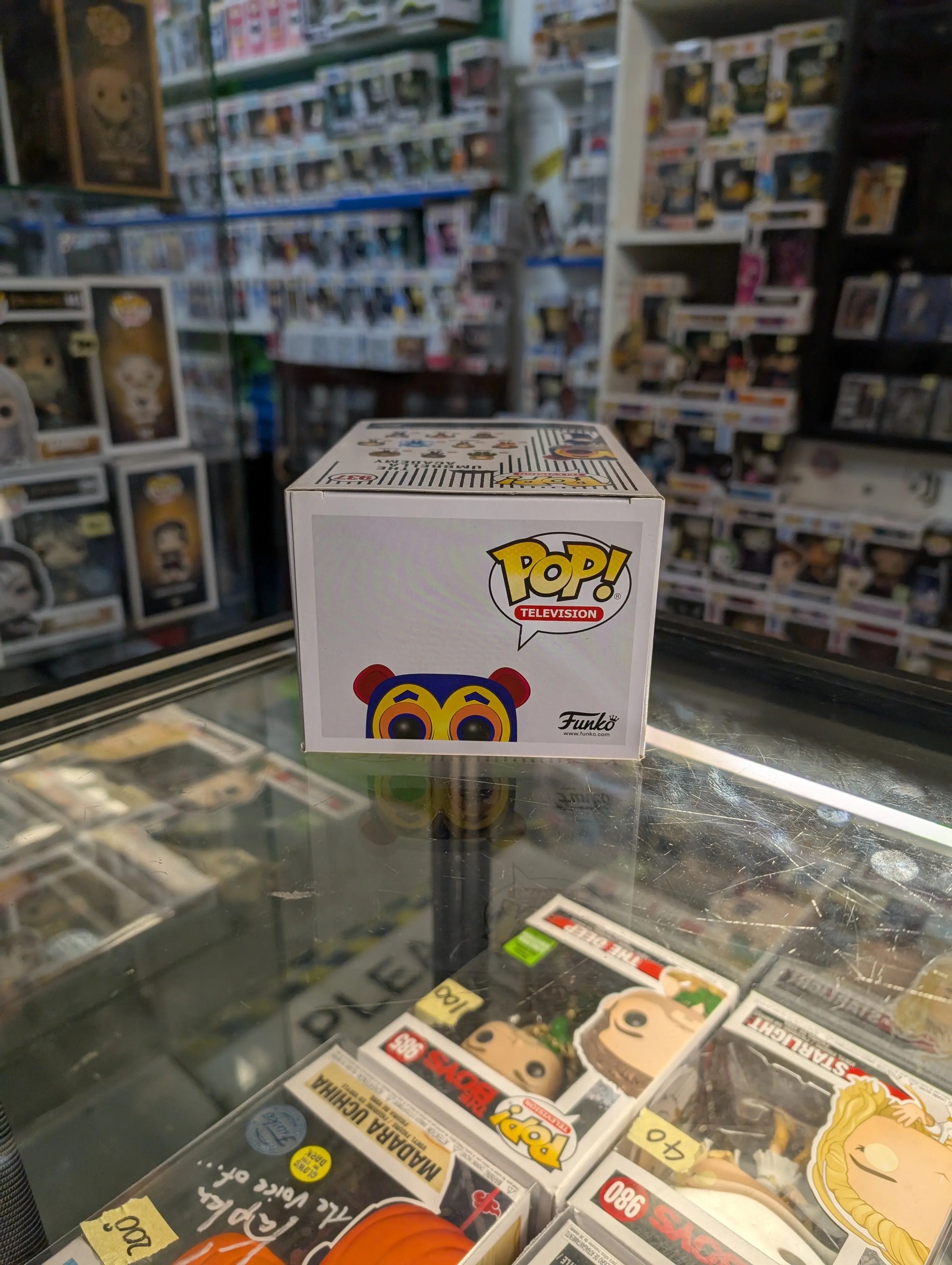 FUNKO Pop Vinyl Hazel #937 FRENLY BRICKS - Open 7 Days