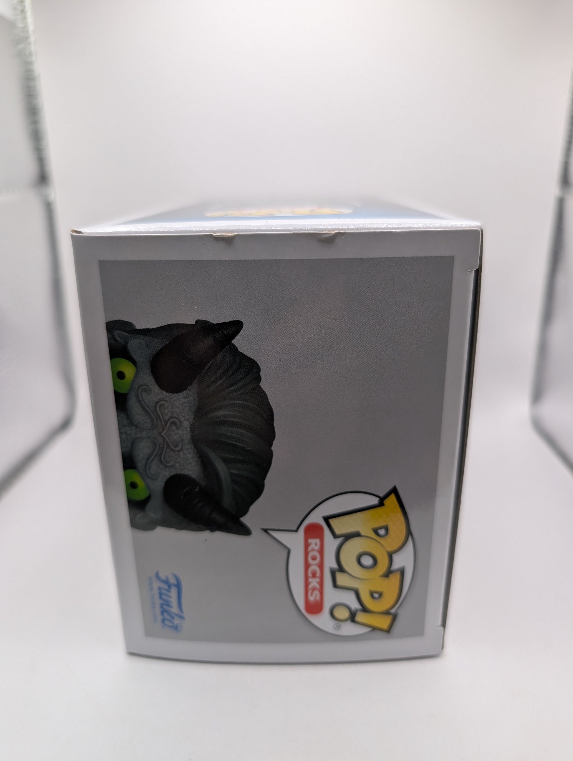 Funko Pop BRENDON URIE #394 Panic At The Disco Rocks Protector Vinyl Figure FRENLY BRICKS - Open 7 Days