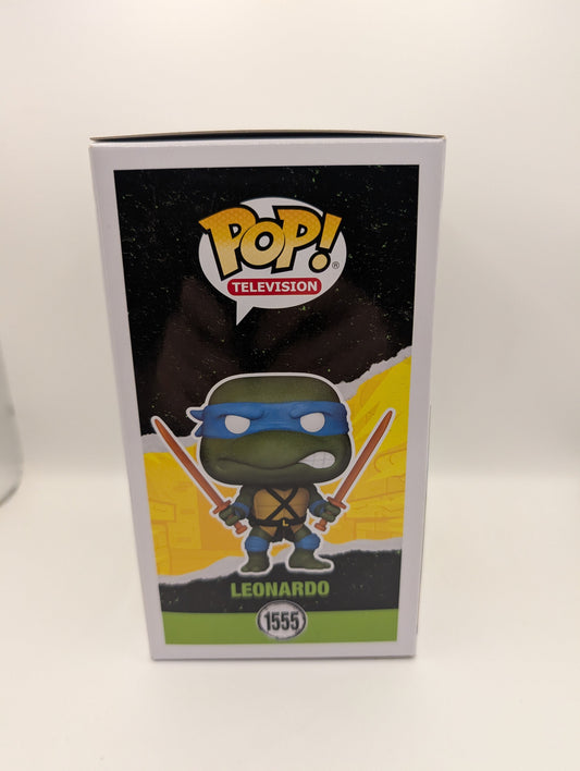Teenage Mutant Ninja Turtles-Leonardo with Training Swords Pop!Vinyl Figure#1555 FRENLY BRICKS - Open 7 Days