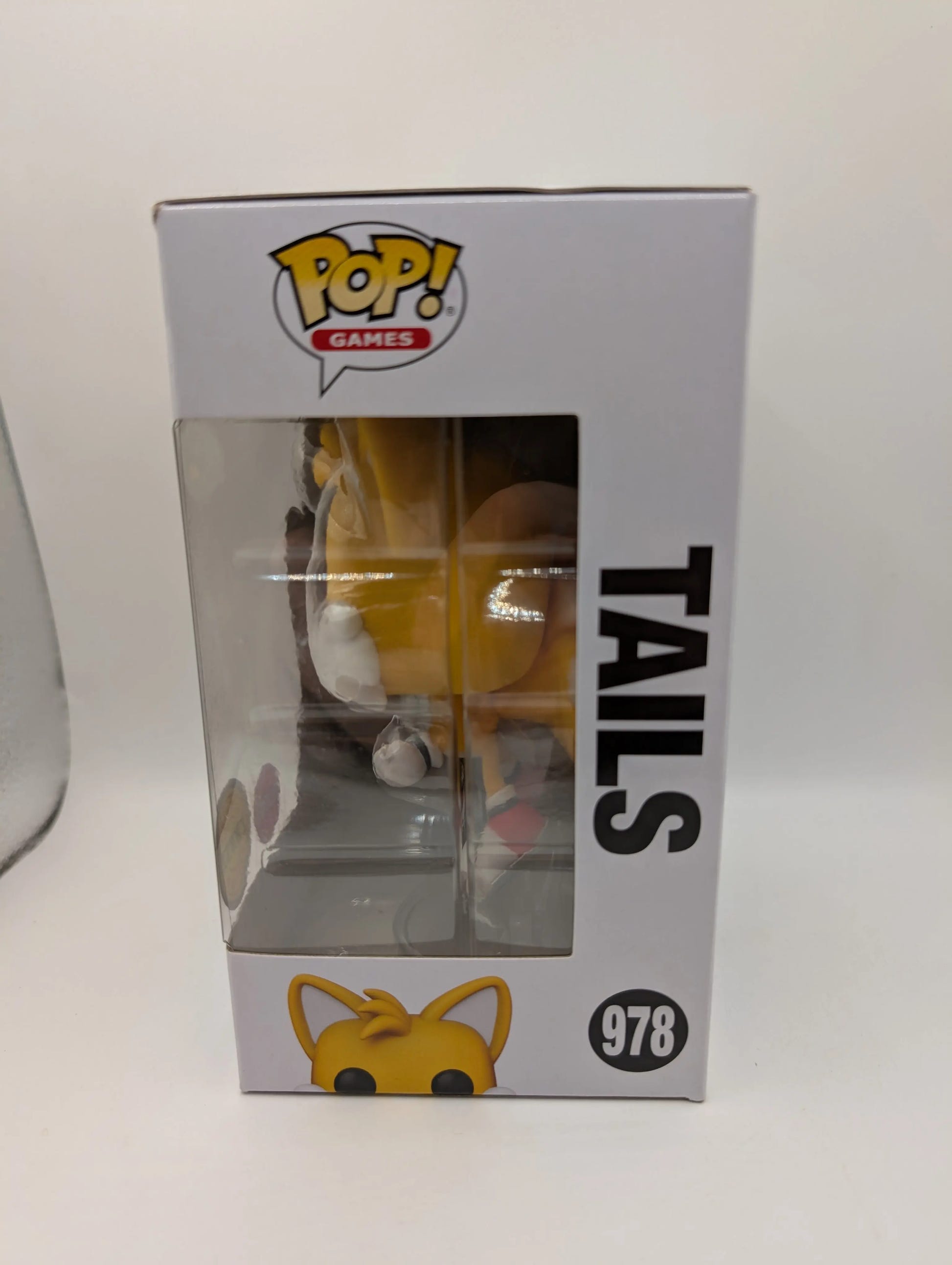 Funko Pop Games #978 Sonic the Hedgehog Flying Tails Chase Flocked Vinyl Figure FRENLY BRICKS - Open 7 Days image 5
