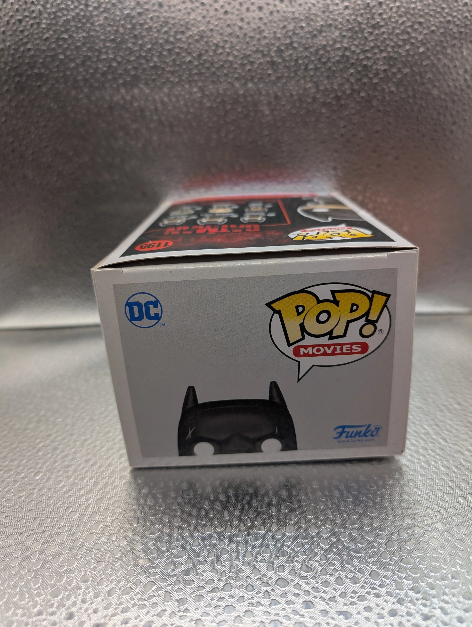 FUNKO Pop Vinyl Batman #1195 FRENLY BRICKS - Open 7 Days