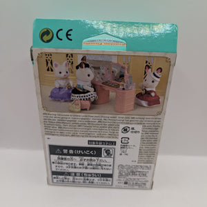 Sylvanian Families Cosmetic Beauty Set Town Series 6014 BNIB FRENLY BRICKS - Open 7 Days