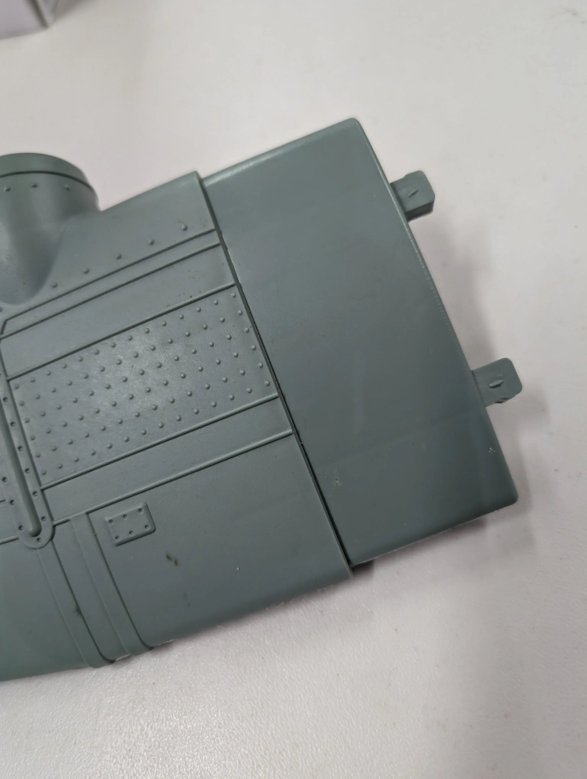 Wing from plane see pics FRENLY BRICKS - Open 7 Days