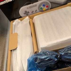 Nintendo Classic Mini: Super Nintendo Entertainment System- Grey - Pal FRENLY BRICKS - Open 7 Days