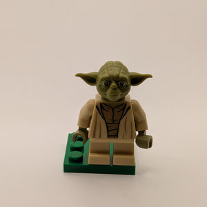 LEGO Jedi Master Yoda Minifigure Olive Green sw0471 from Set 75017 FRENLY BRICKS - Open 7 Days