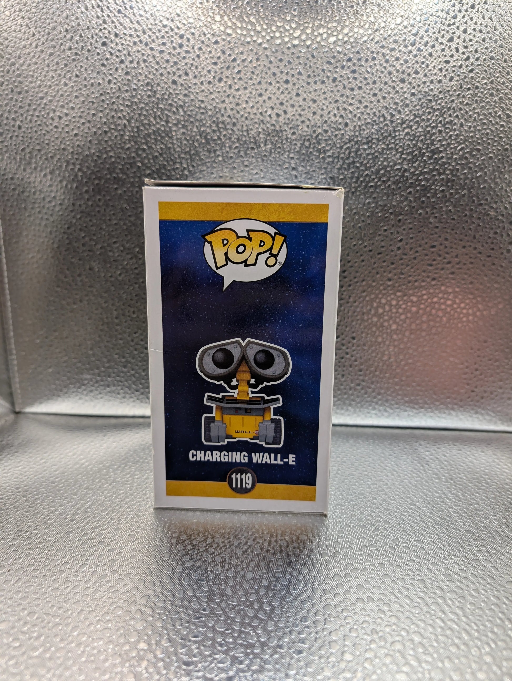FUNKO Pop Vinyl Charging WALL-E #1119 FRENLY BRICKS - Open 7 Days