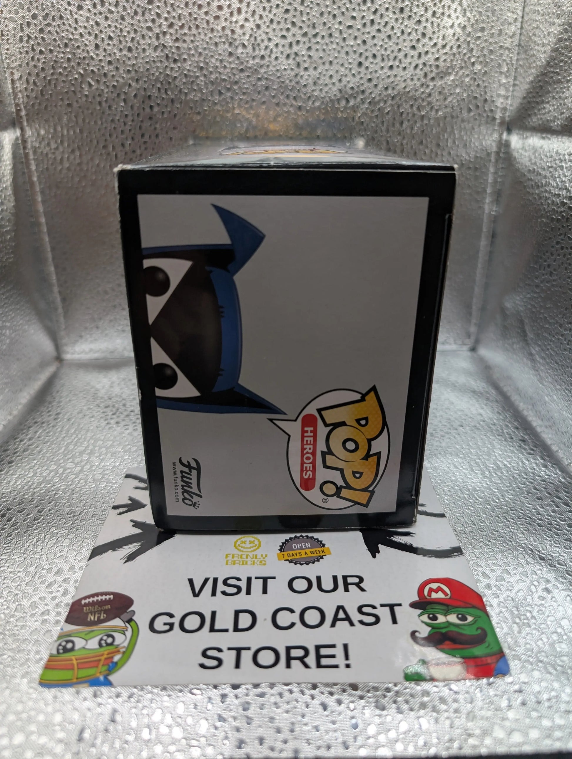 Funko Pop! DC 300 BATMITE 4" Batman 80 Years Vinyl Pop Figure 2019 - Damaged Box FRENLY BRICKS - Open 7 Days