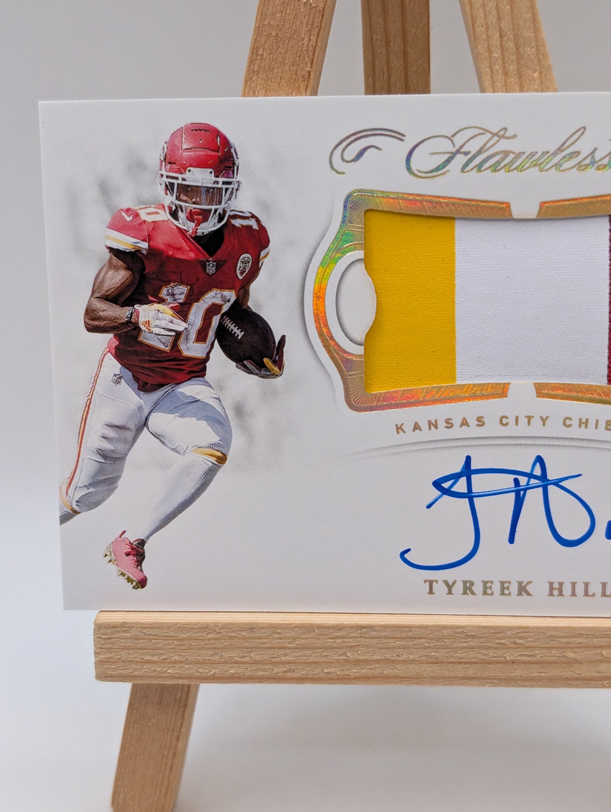 TYREEK HILL 2019 2020 Flawless Ruby Holo  3-Color Patch Auto /15 #PA-TH Chiefs