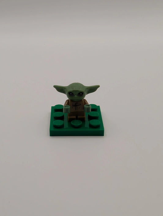 Lego Star Wars Yoda The Child MICRO MINI FIGURE ONLY from 75292 FRENLY BRICKS - Open 7 Days