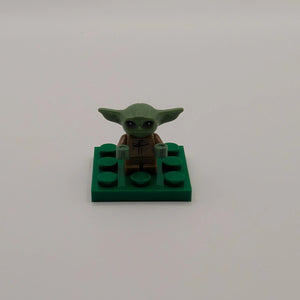 Lego Star Wars Yoda The Child MICRO MINI FIGURE ONLY from 75292 FRENLY BRICKS - Open 7 Days