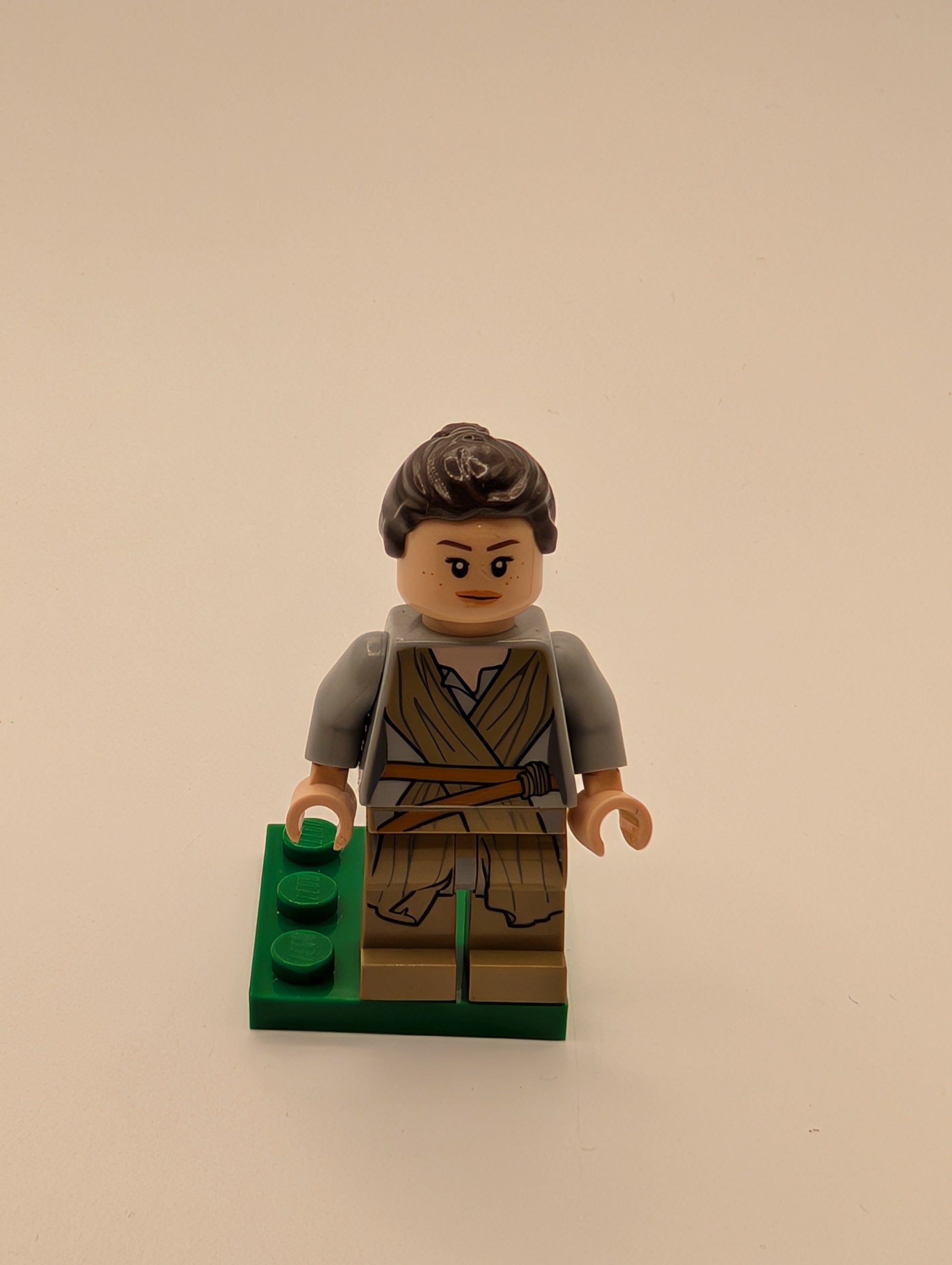 LEGO MINIFIG Star Wars Rey sw0677 FRENLY BRICKS - Open 7 Days