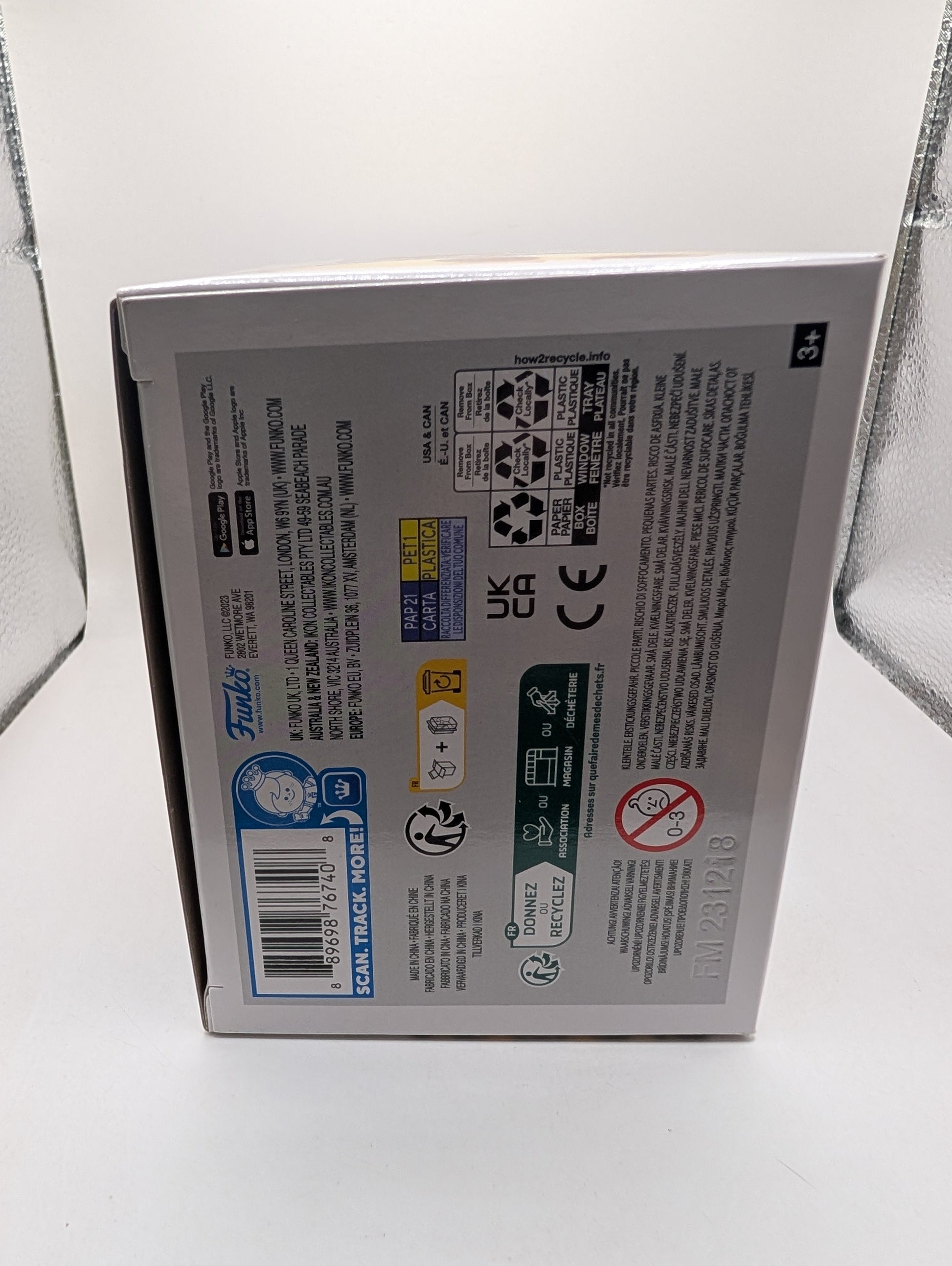 TRIGUN #1561 Vash The Stampede w/Punisher Cross Funko Pop! FRENLY BRICKS - Open 7 Days