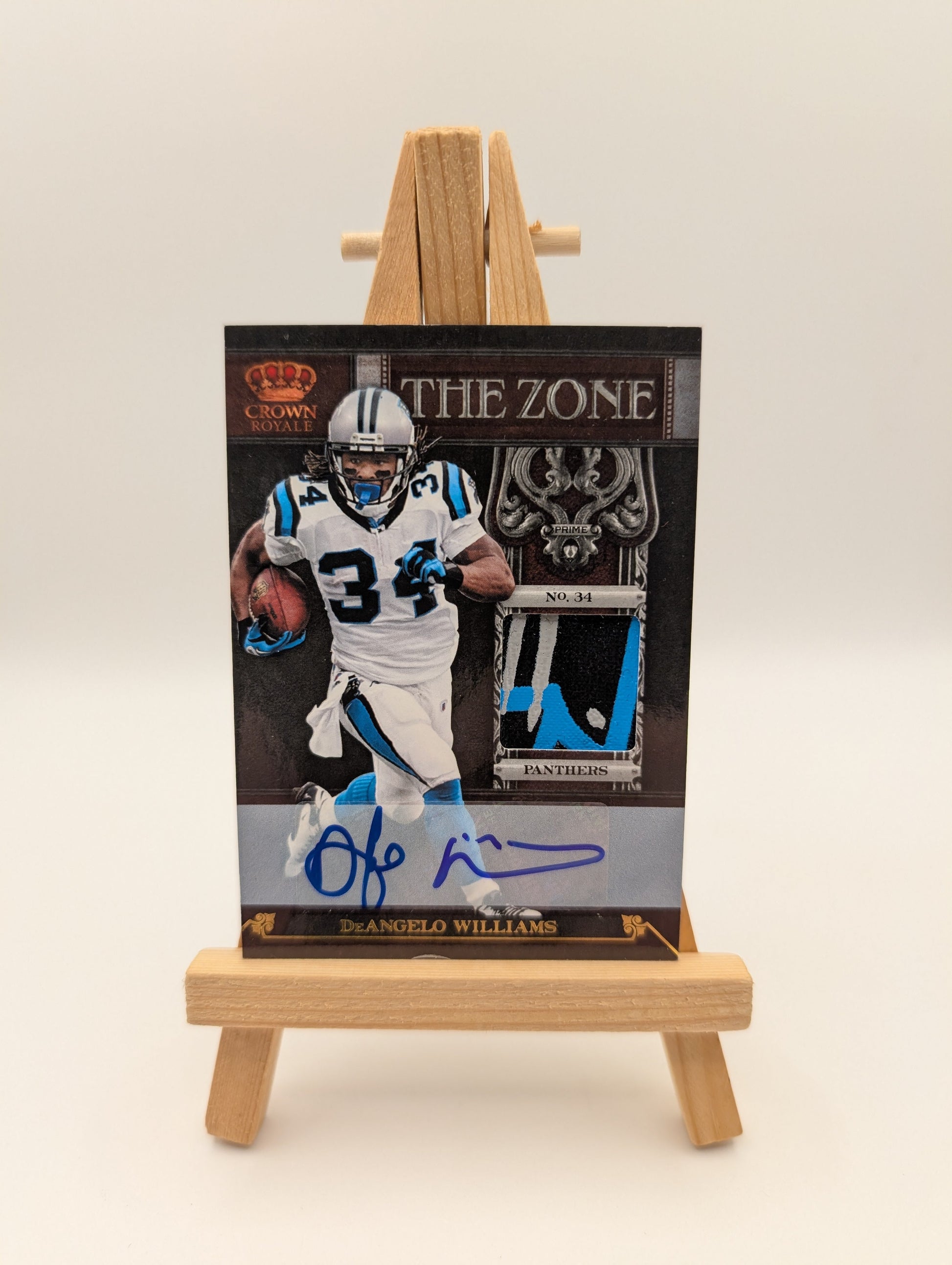 Panini Crown Royale 2010 DeAngelo Williams Auto Glove /10 THE ZONE FRENLY BRICKS - Open 7 Days