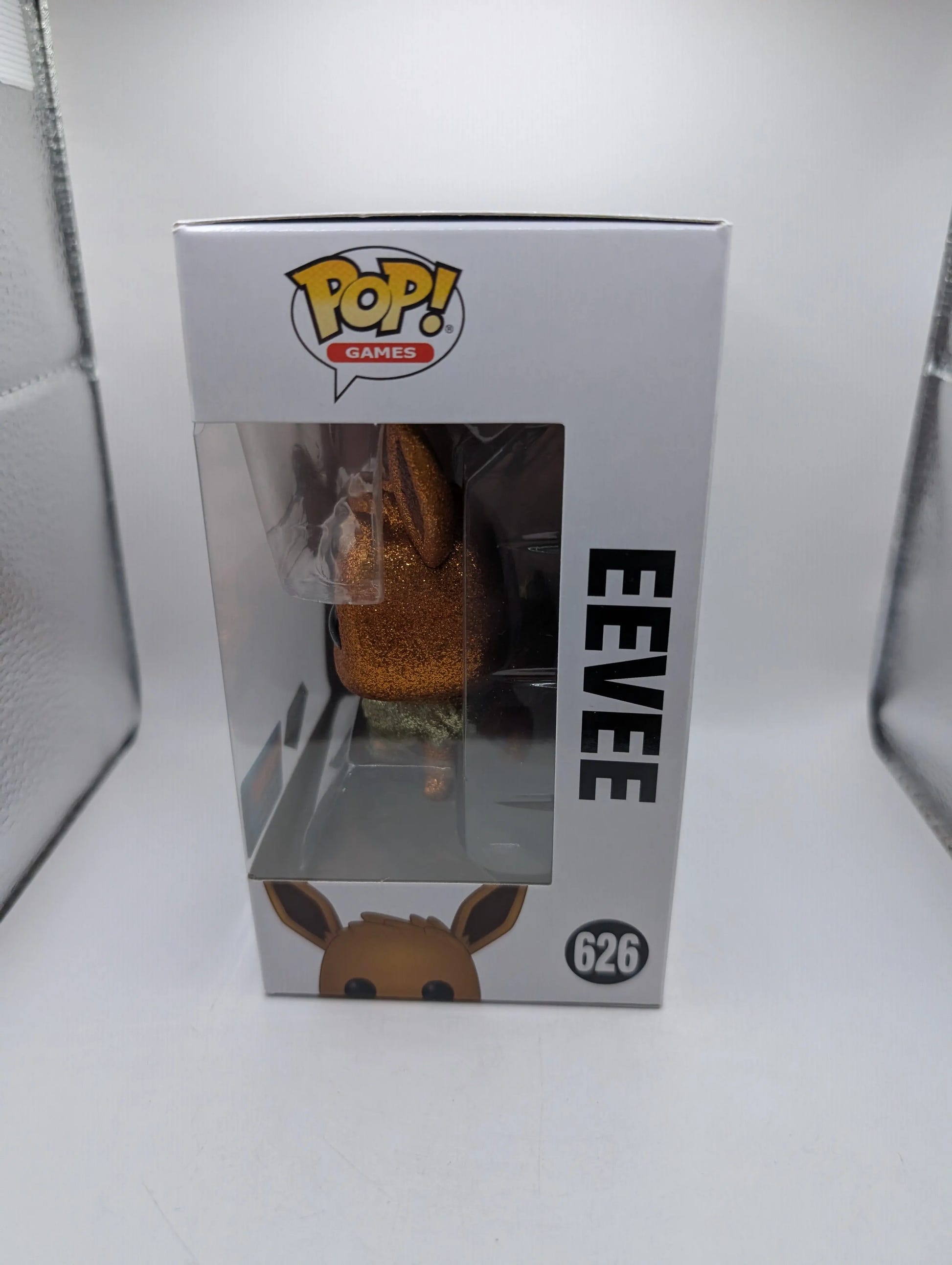 Funko POP! Vinyl Pokémon - Diamond Glitter Eevee Fall Convention 2021 #626, photo 4 image 4