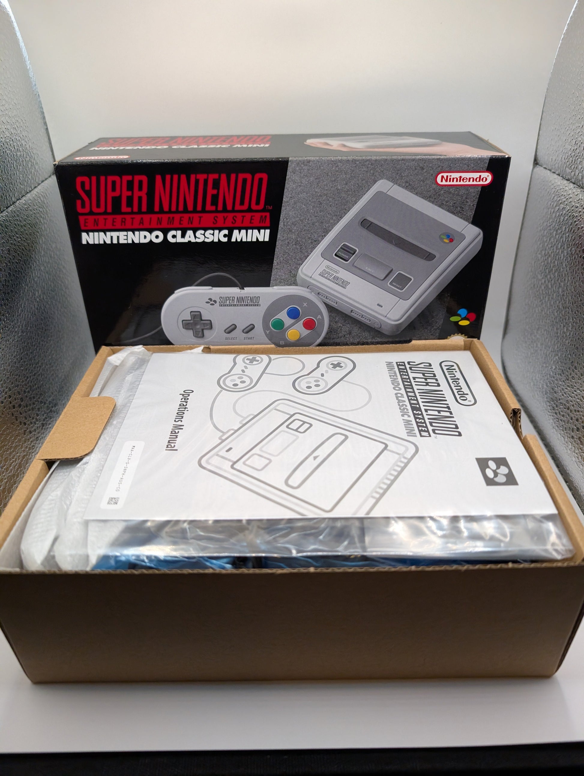 Nintendo Classic Mini: Super Nintendo Entertainment System- Grey - Pal FRENLY BRICKS - Open 7 Days