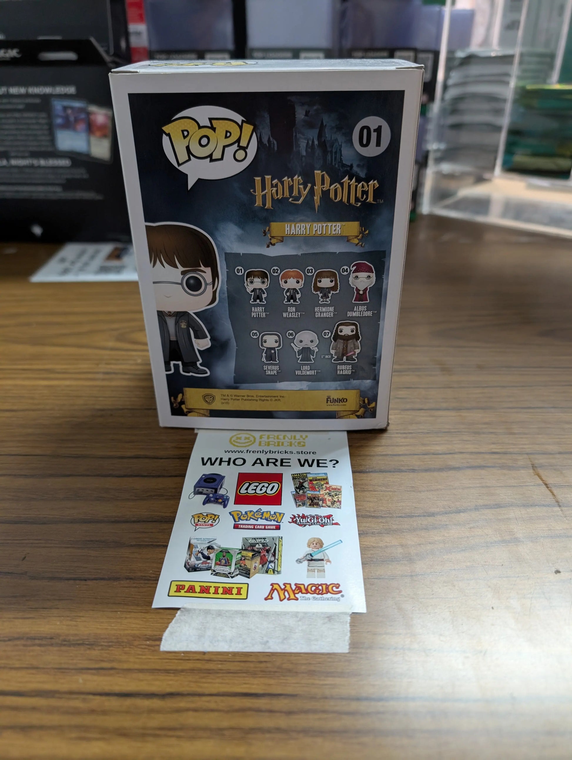 FUNKO Pop Vinyl Harry Potter #01 FRENLY BRICKS - Open 7 Days