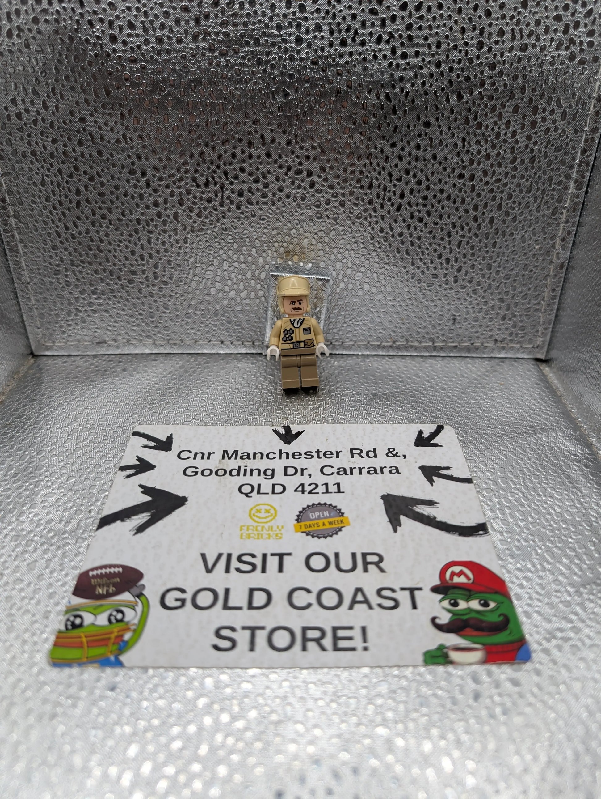 Lego Minifigure Figure Hoth Rebel Trooper sw0425 Tan Uniform Star Wars FRENLY BRICKS - Open 7 Days