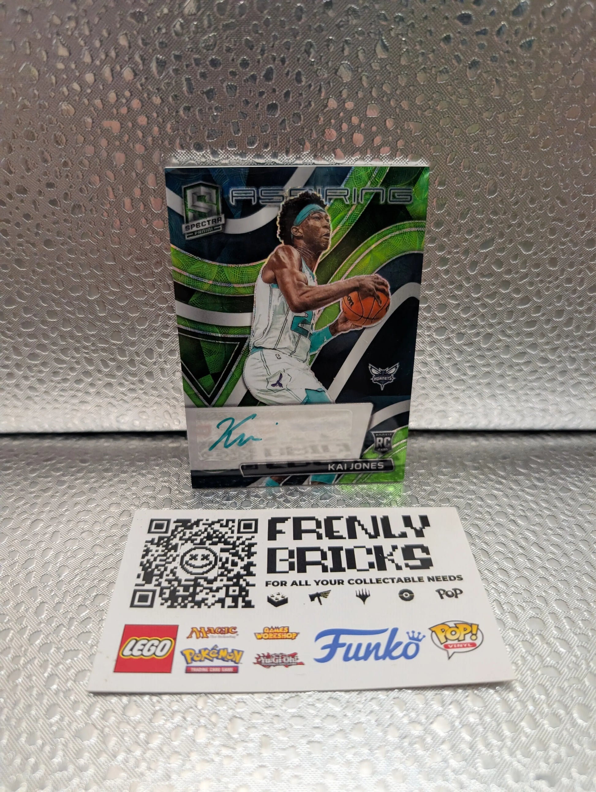 2021-22 Panini Spectra Aspiring Green Kai Jones RC Auto #AA-KJN /50 FRENLY BRICKS - Open 7 Days