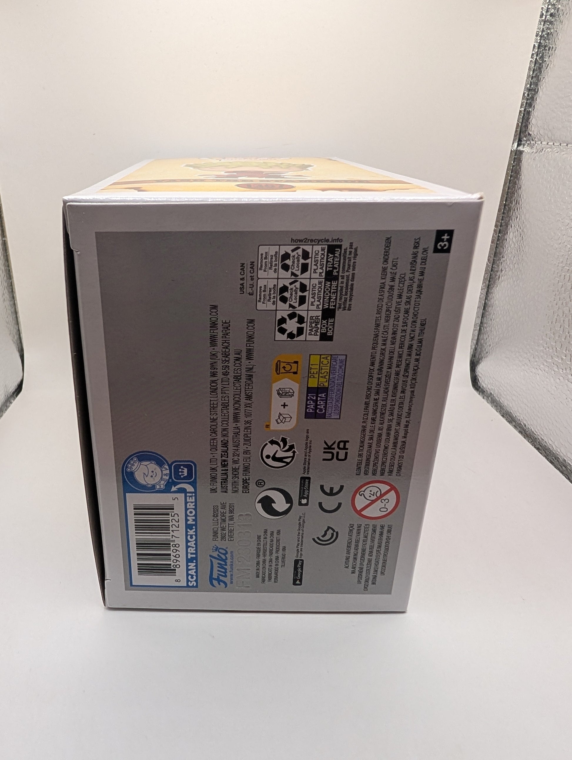 Funko Pop Animation Trigun Vash the Stampede #1367 GAMESTOP EXCLUSIVE FRENLY BRICKS - Open 7 Days