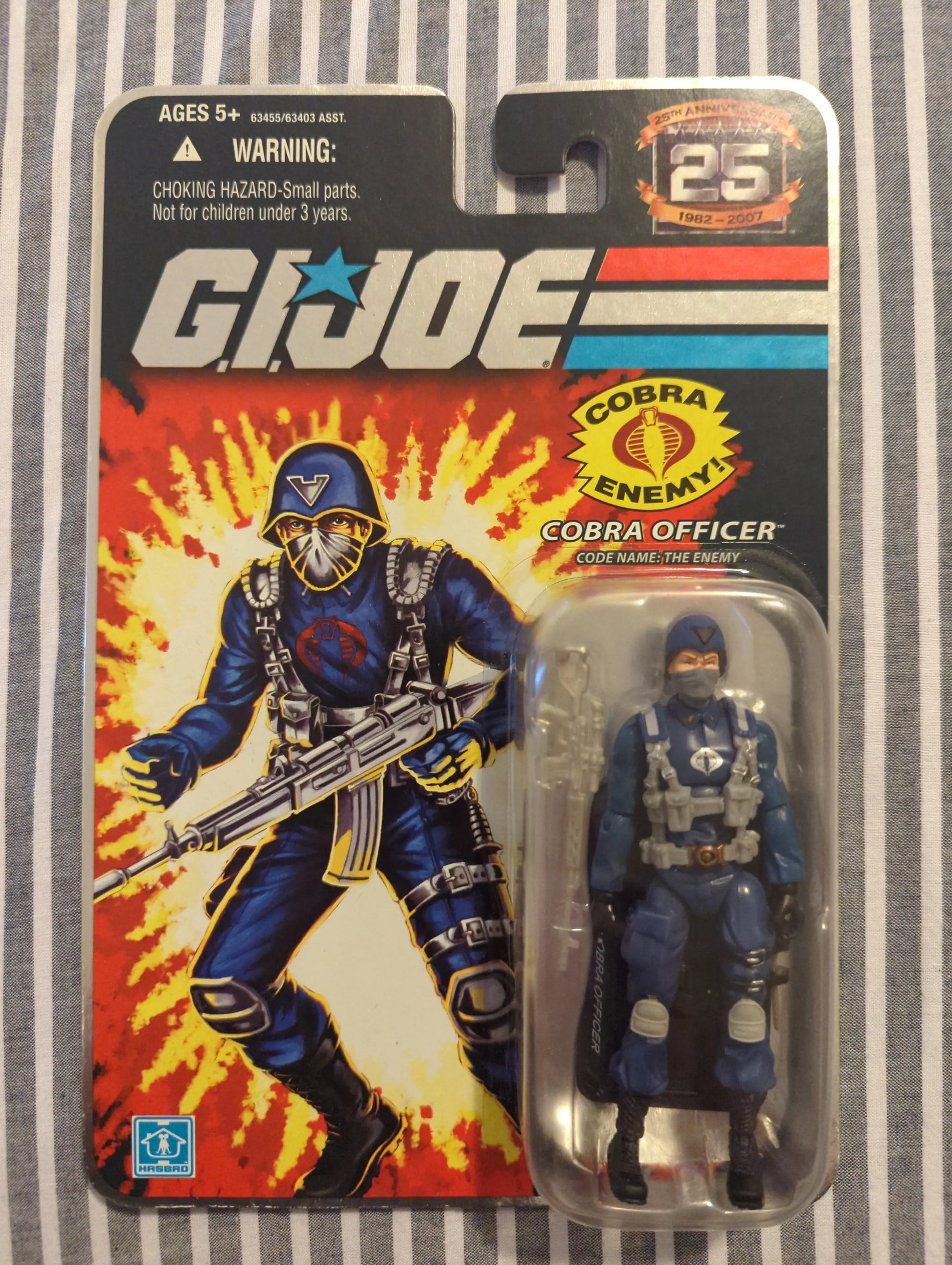 GI Joe 25th Anniversary (2007) Cobra Officer The Enemy Action Figure FRENLY BRICKS - Open 7 Days